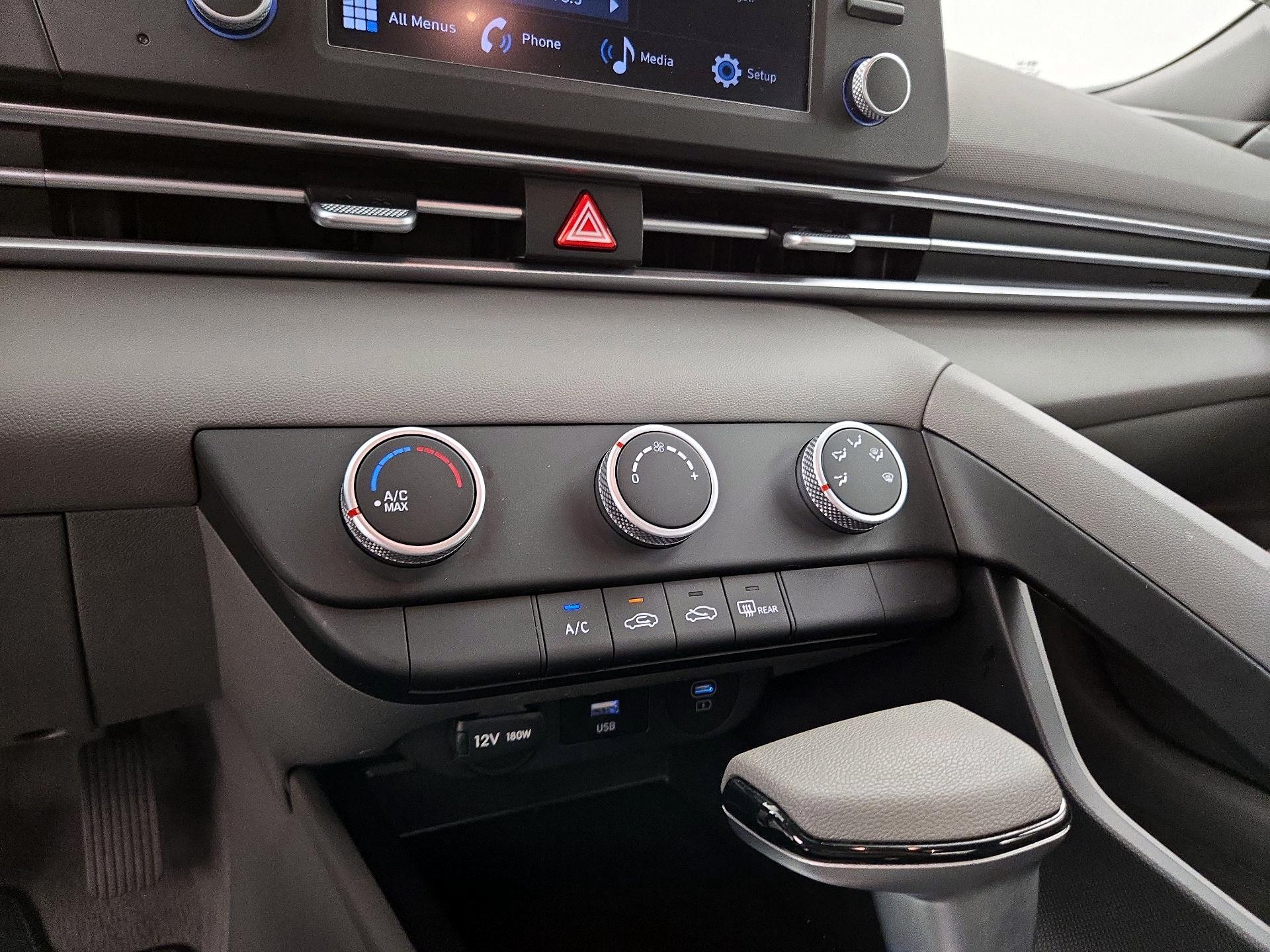 Thumbnail: 2024 Hyundai Elantra - 16