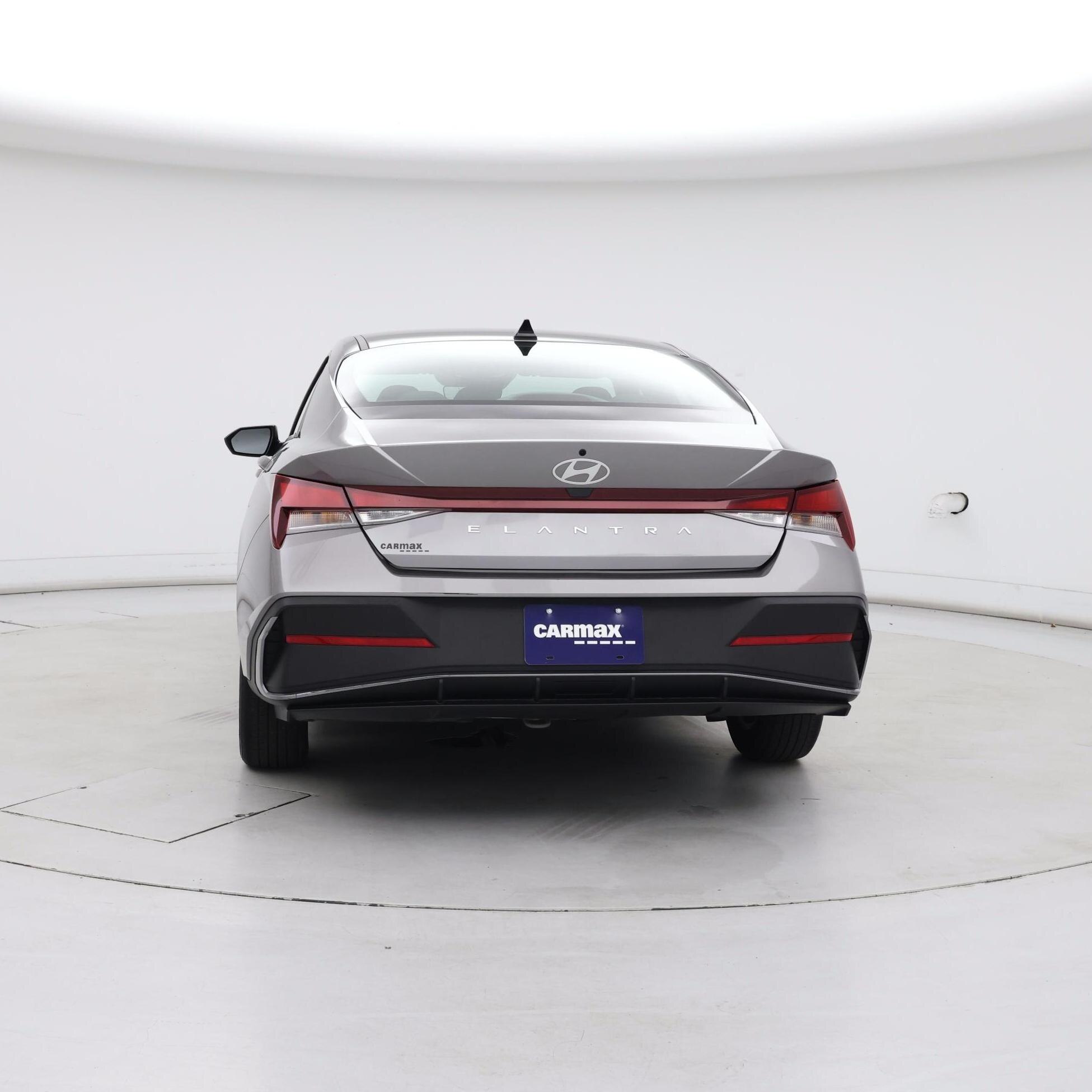 Thumbnail: 2024 Hyundai Elantra - 6