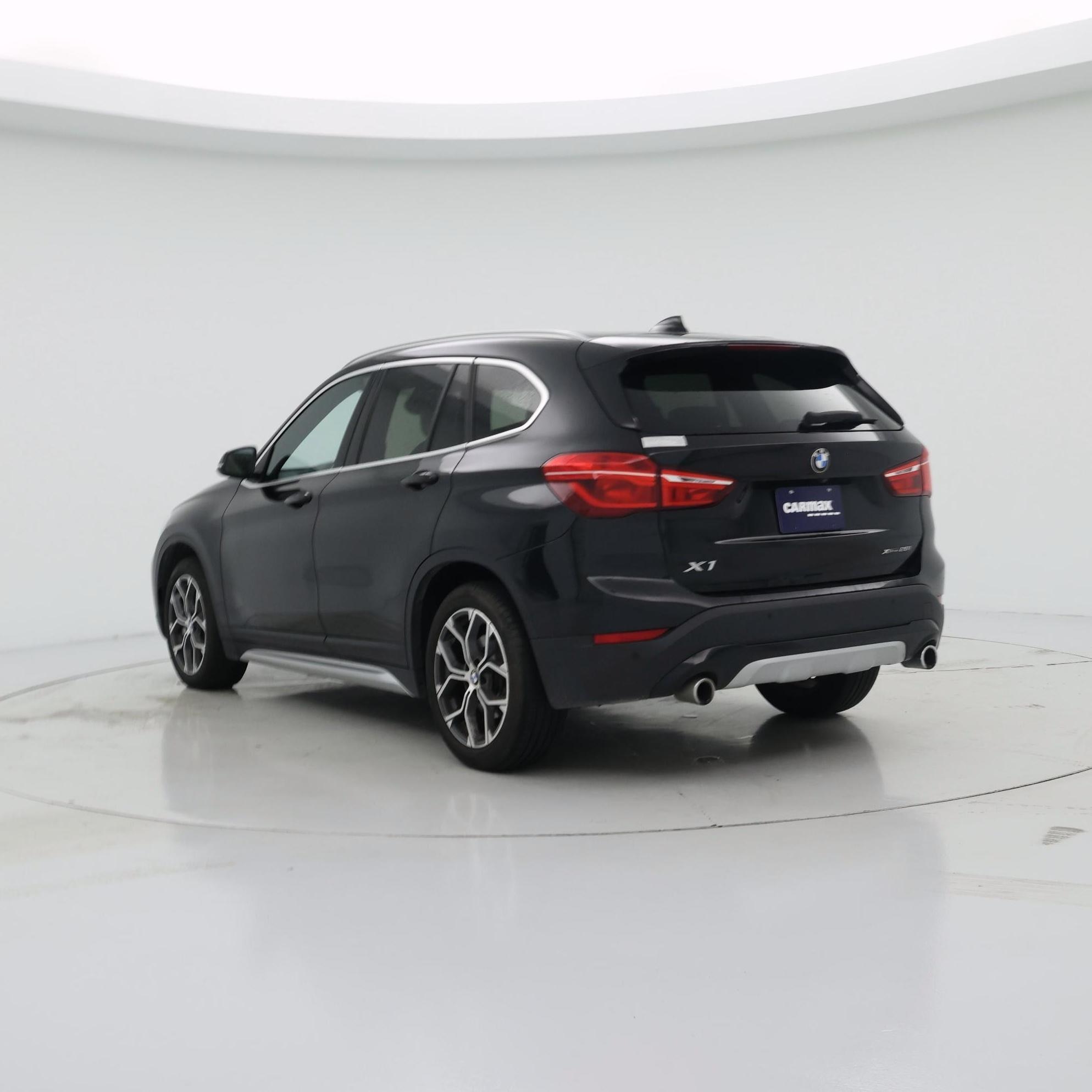 Thumbnail: 2022 BMW X1 - 2