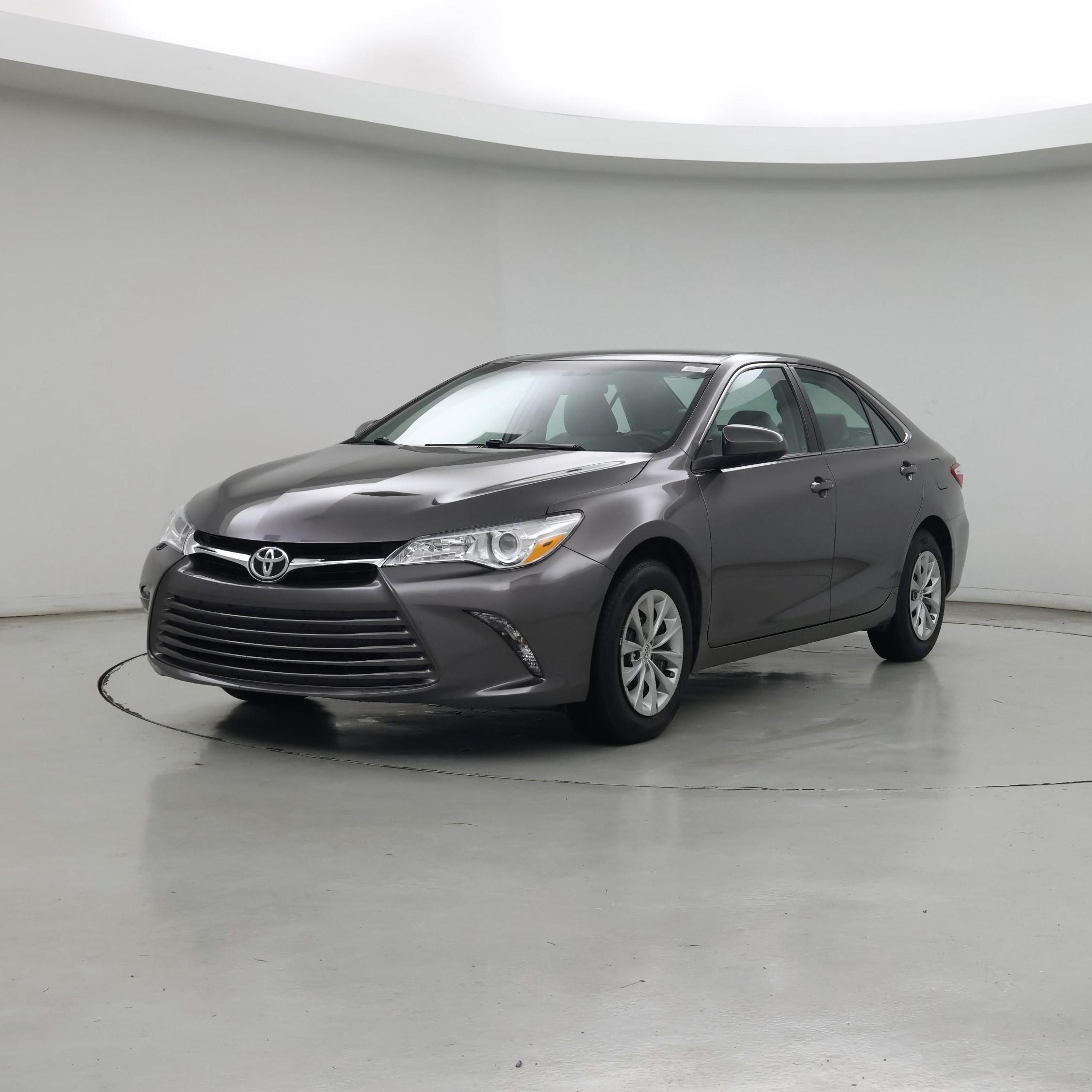 Thumbnail: 2017 Toyota Camry - 4