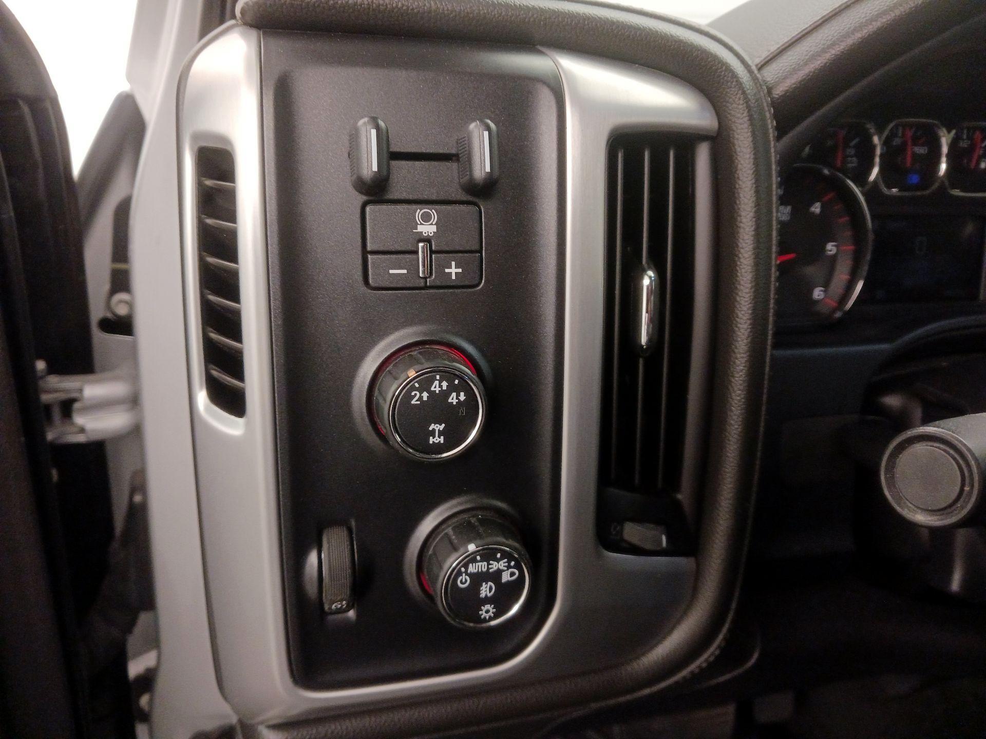 Thumbnail: 2016 GMC Sierra 2500 - 13