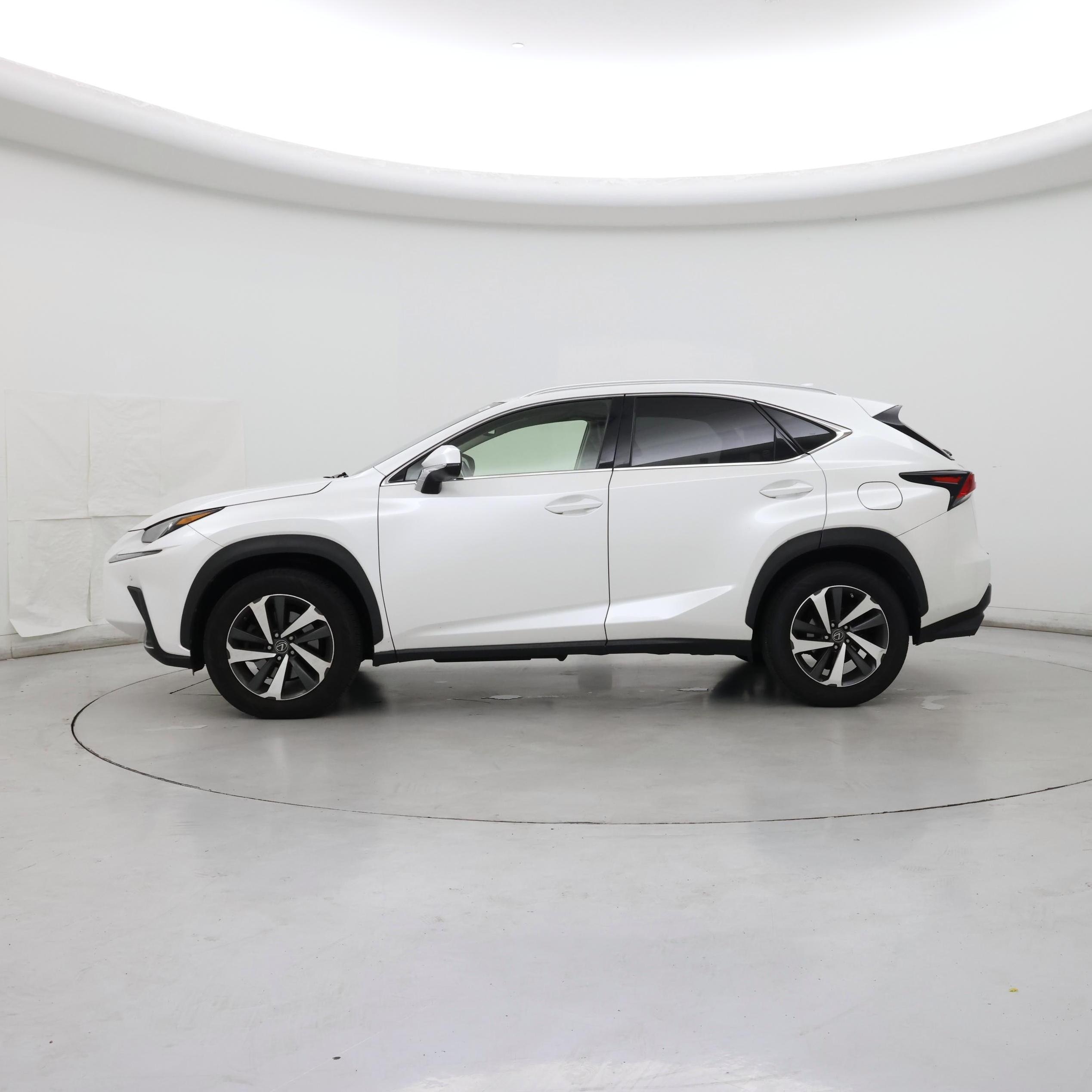 Thumbnail: 2018 Lexus NX - 3