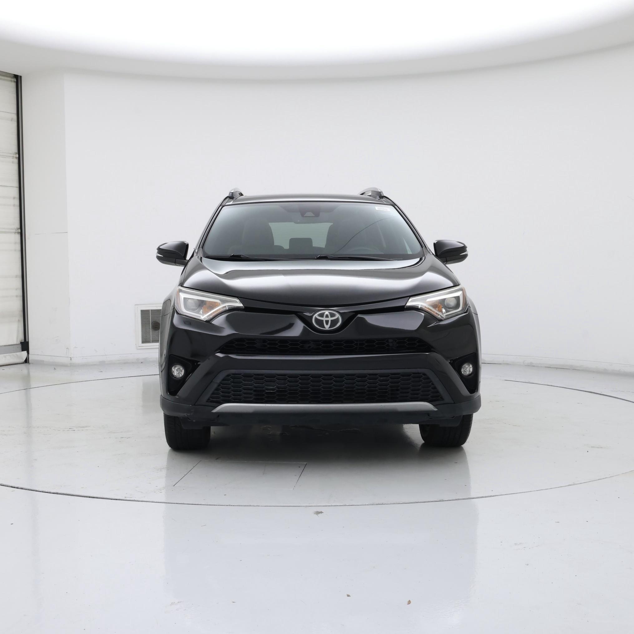 Thumbnail: 2017 Toyota RAV4 - 5