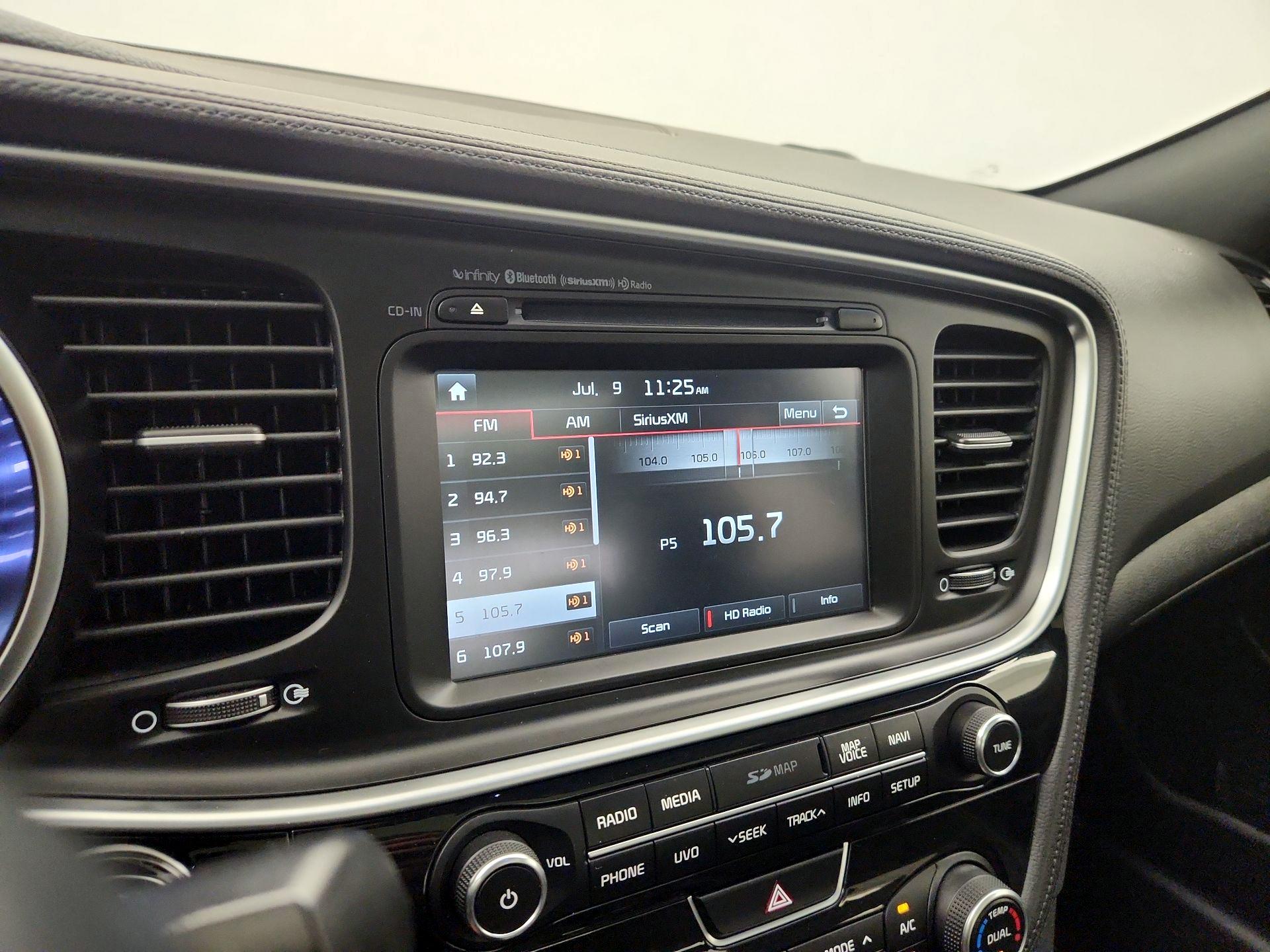 Thumbnail: 2015 Kia Optima - 15
