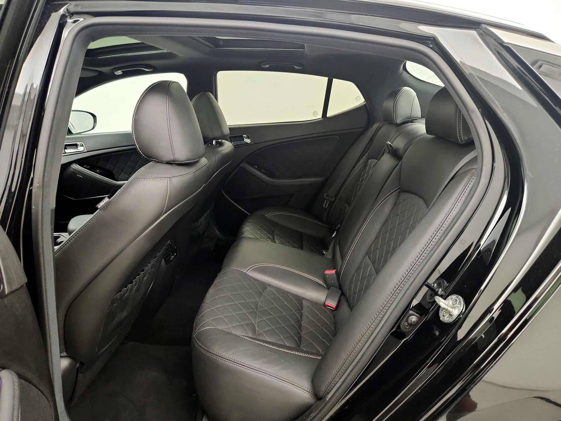 Thumbnail: 2015 Kia Optima - 20