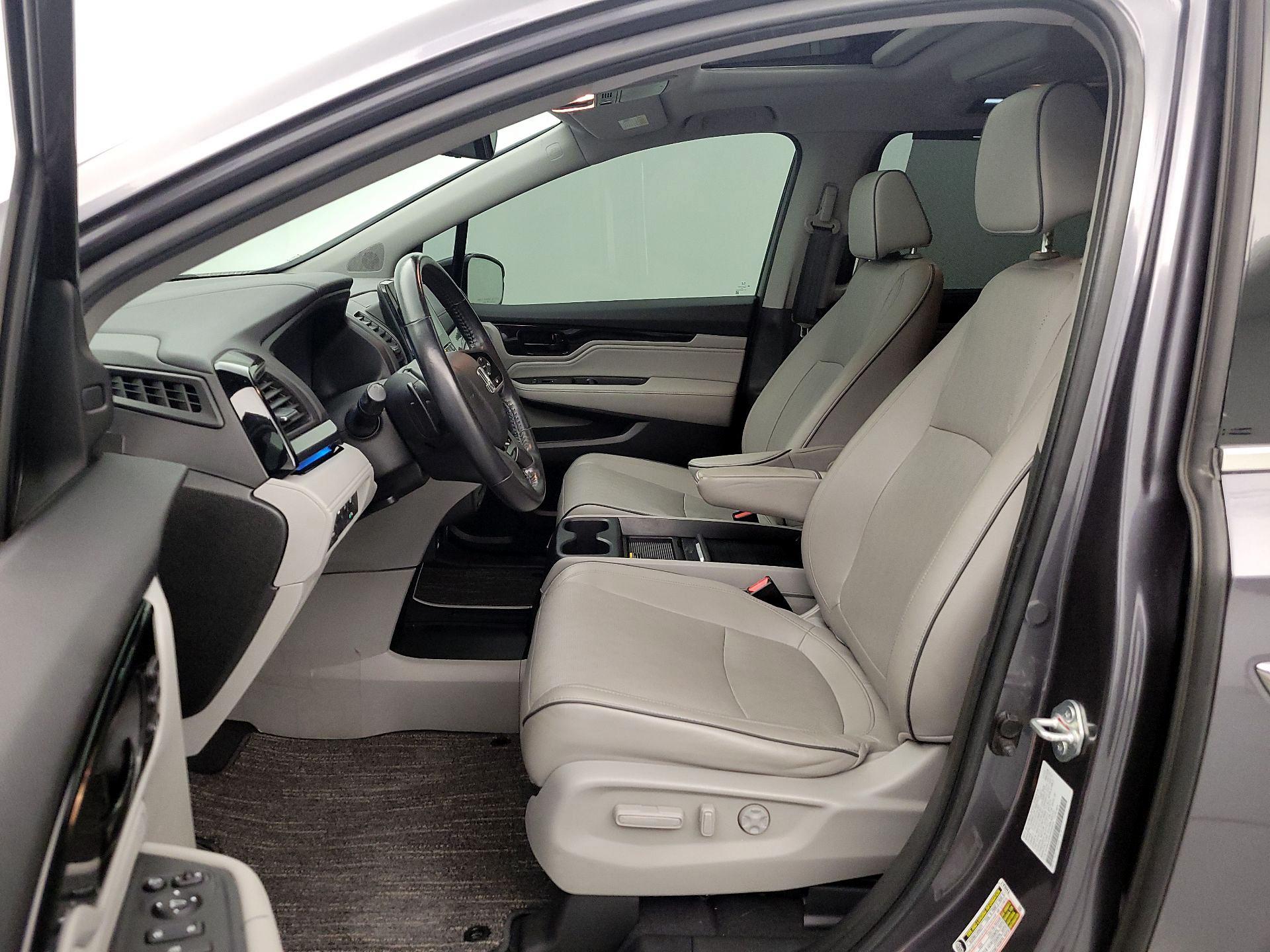 Thumbnail: 2022 Honda Odyssey - 11