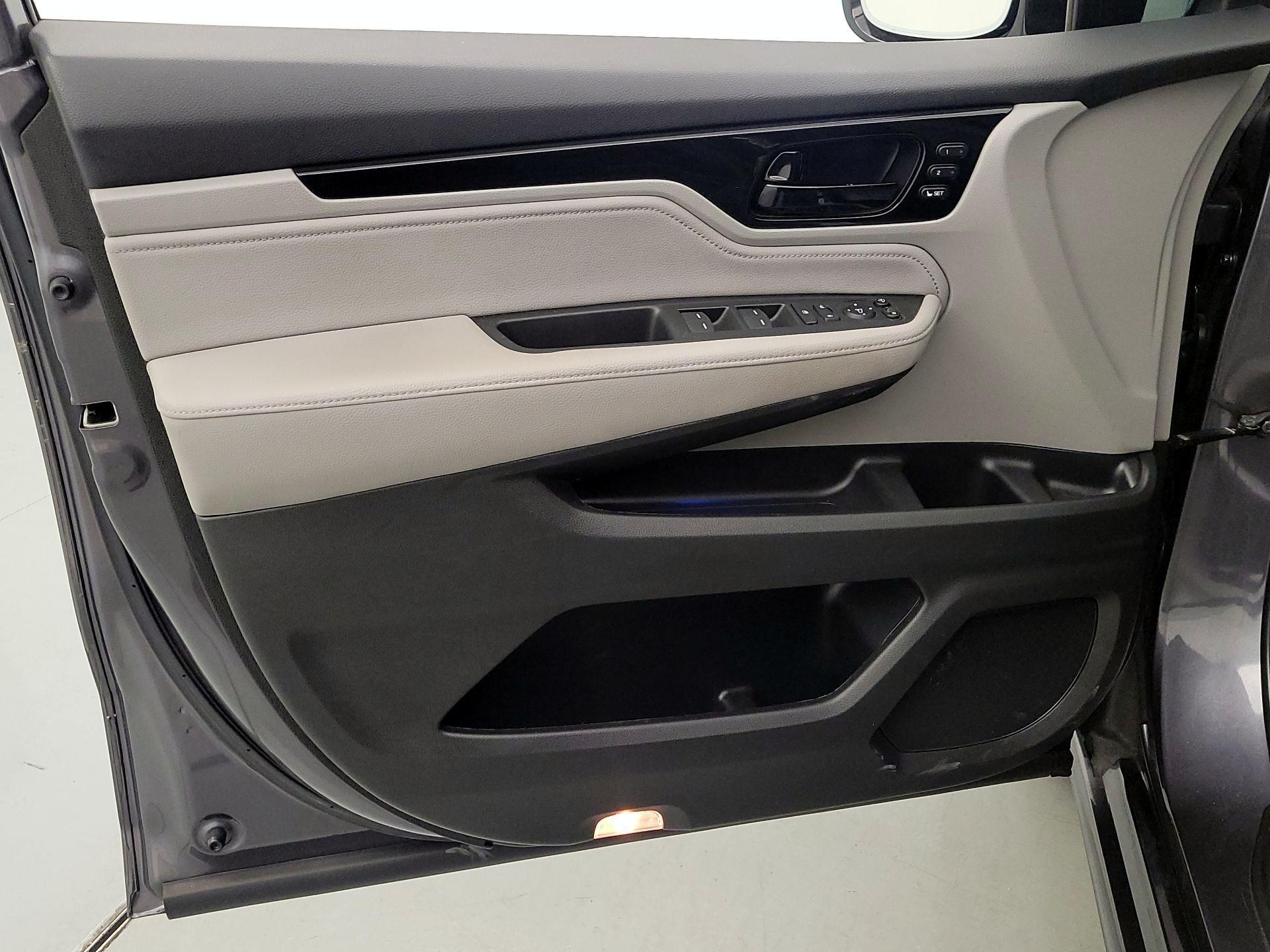 Thumbnail: 2022 Honda Odyssey - 12