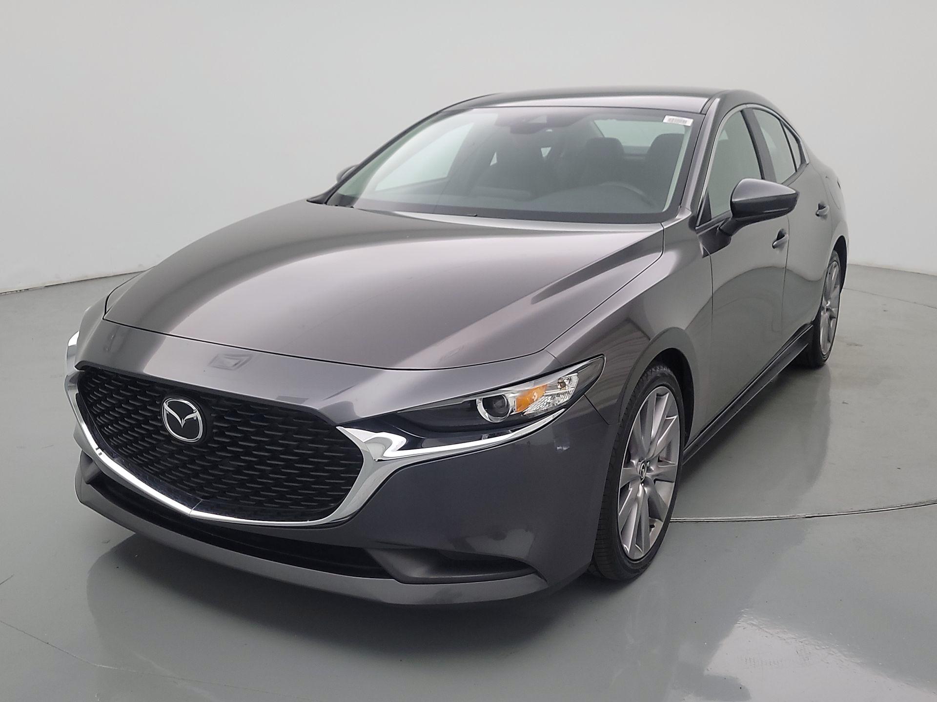 Thumbnail: 2020 Mazda Mazda3 - 3