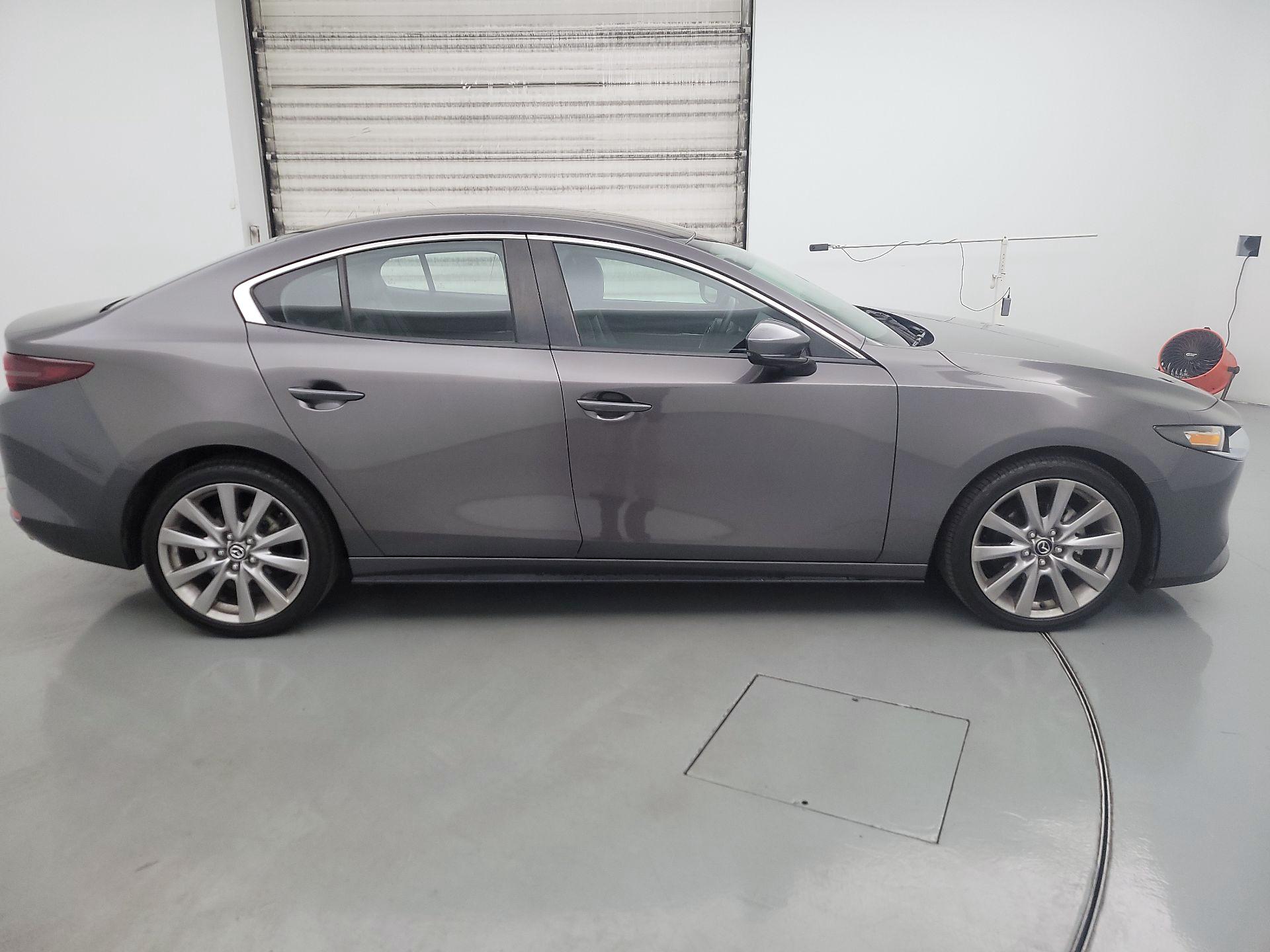 Thumbnail: 2020 Mazda Mazda3 - 4