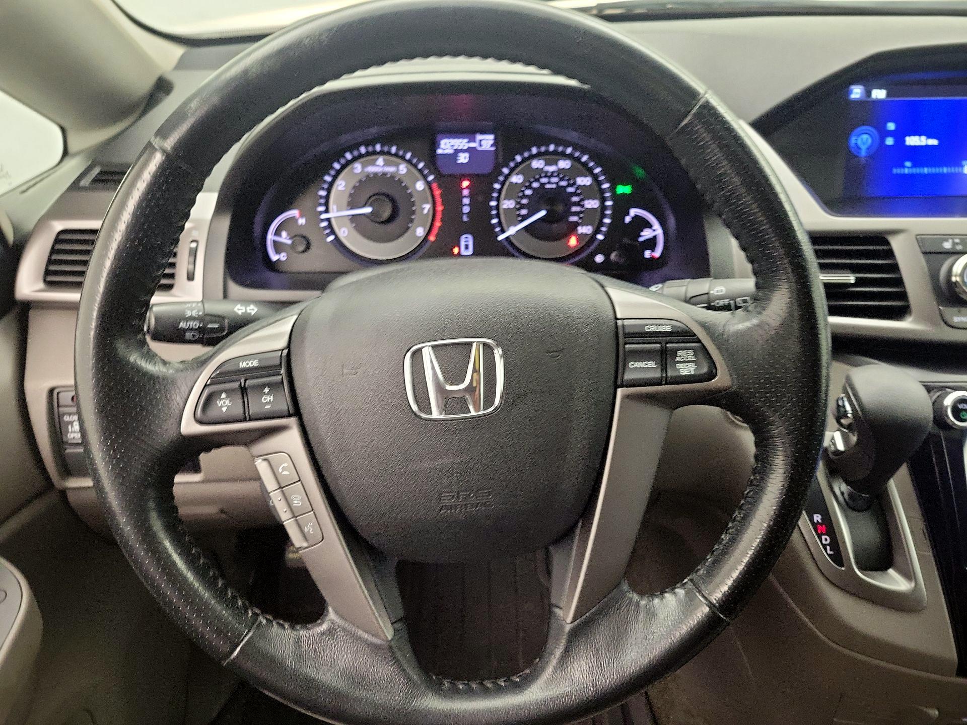 Thumbnail: 2015 Honda Odyssey - 10