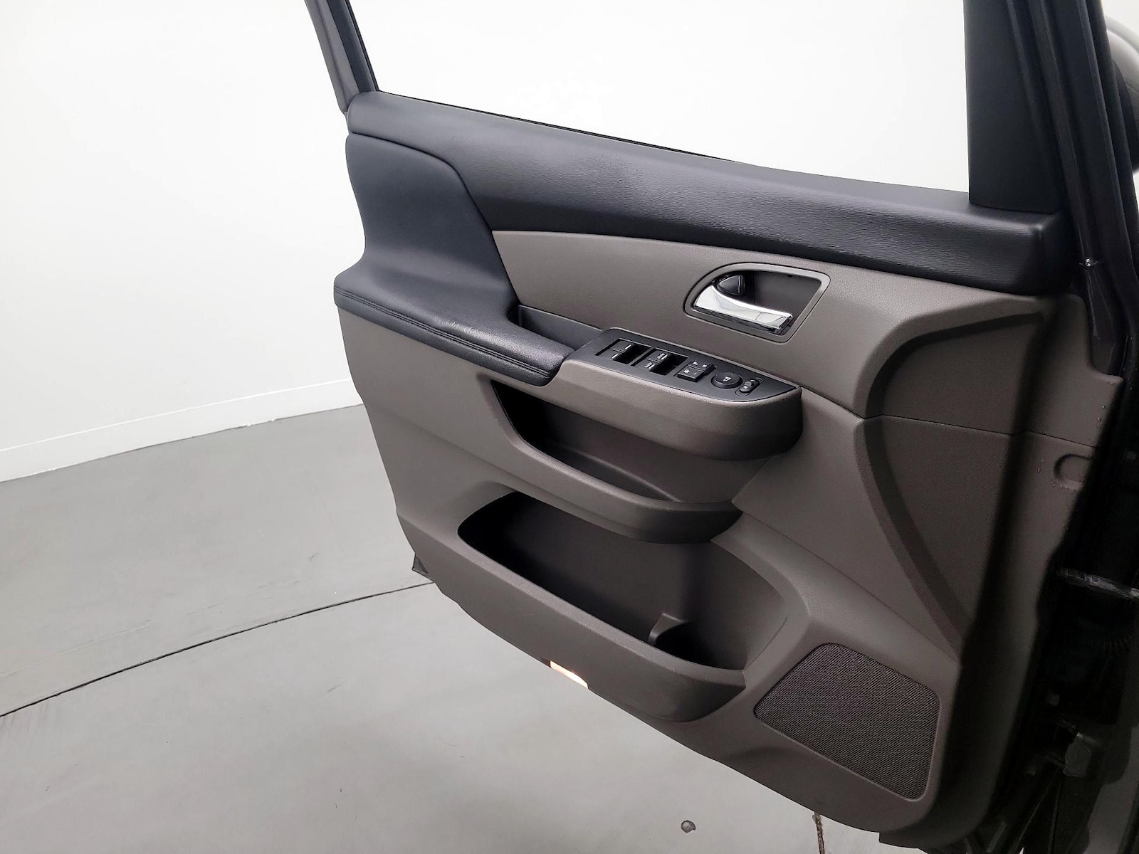 2015 Honda Odyssey EX-L - Photo 13