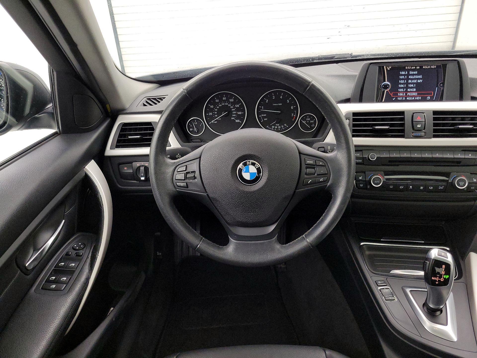 Thumbnail: 2014 BMW 3 Series - 10
