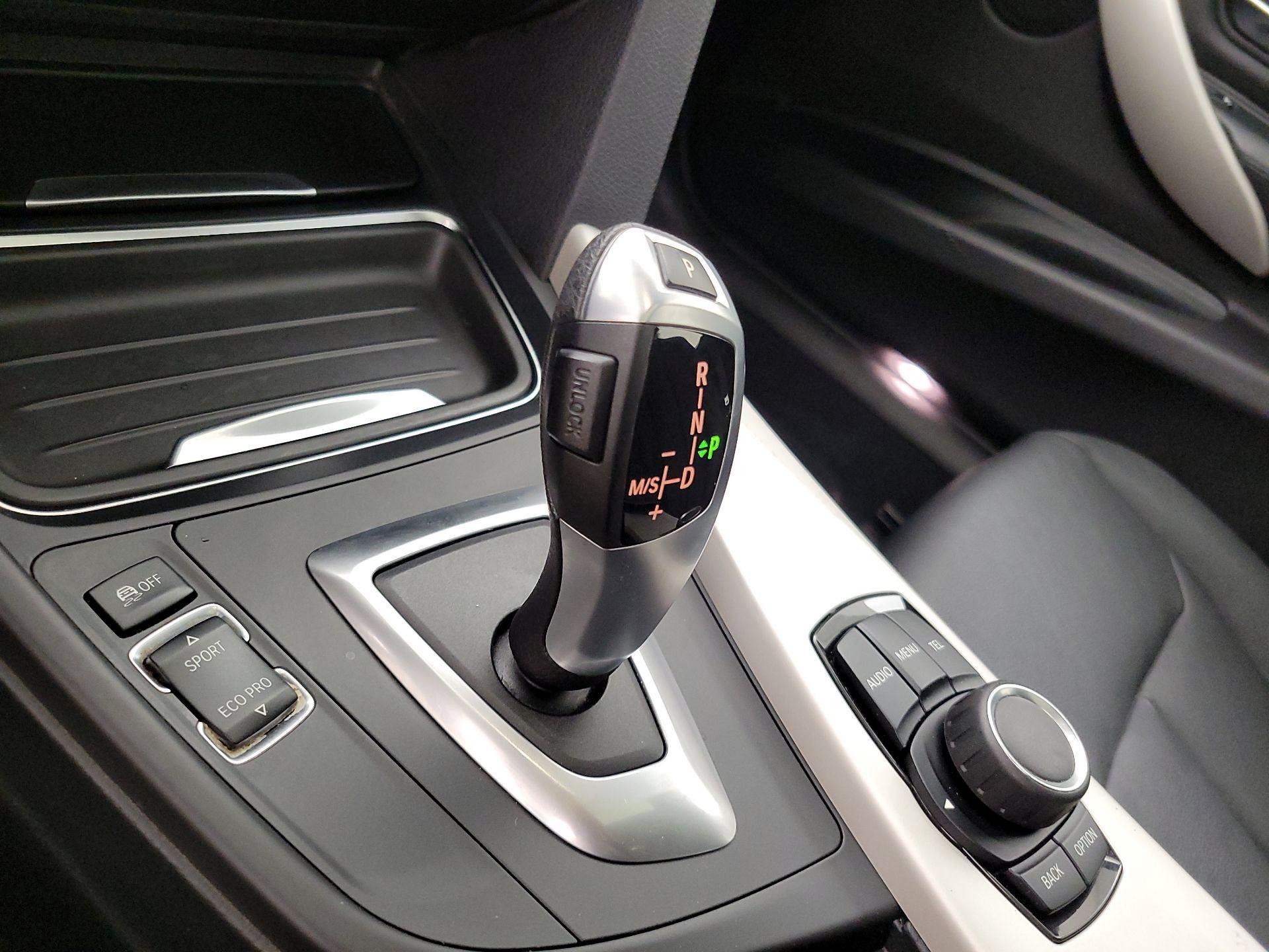 Thumbnail: 2014 BMW 3 Series - 16