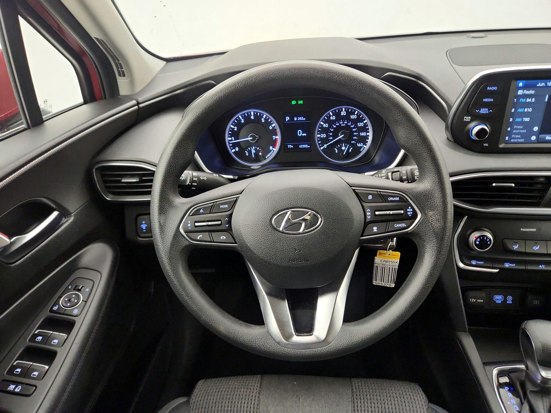 Thumbnail: 2019 Hyundai Santa Fe - 10