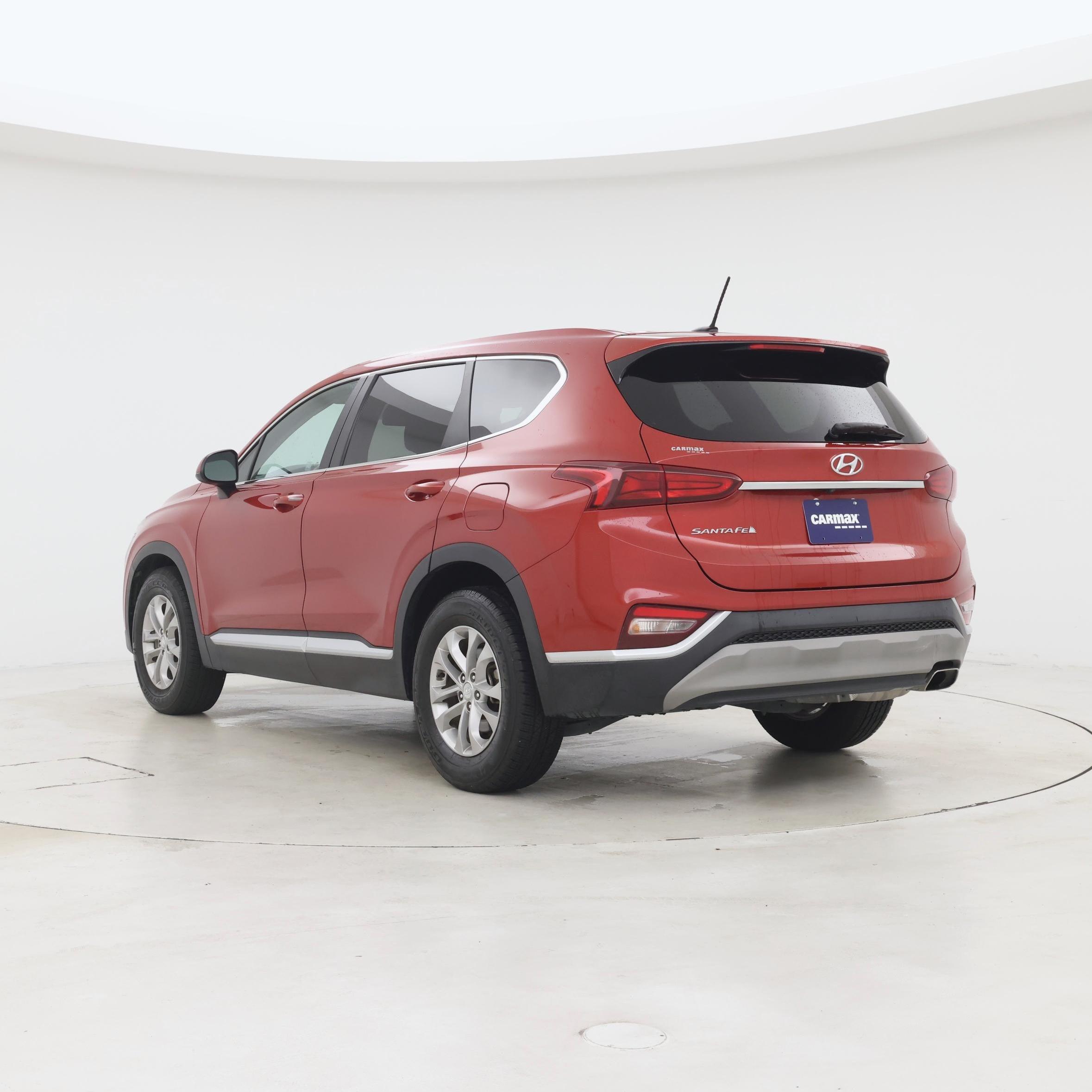Thumbnail: 2019 Hyundai Santa Fe - 2