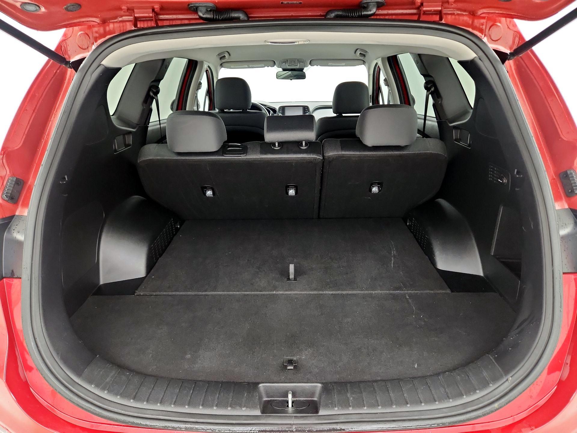 Thumbnail: 2019 Hyundai Santa Fe - 20