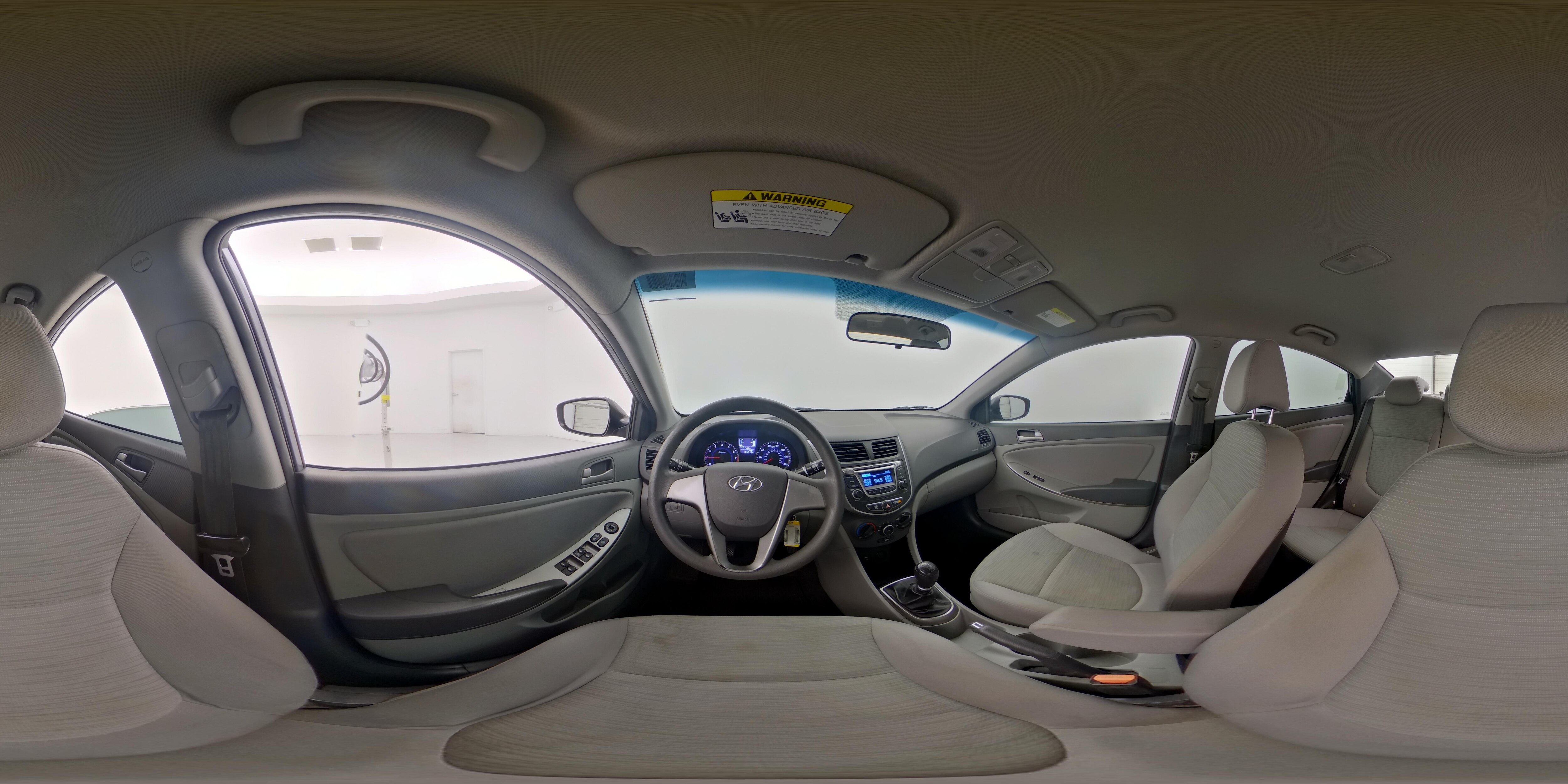 2016 Hyundai Accent SE - Photo 25
