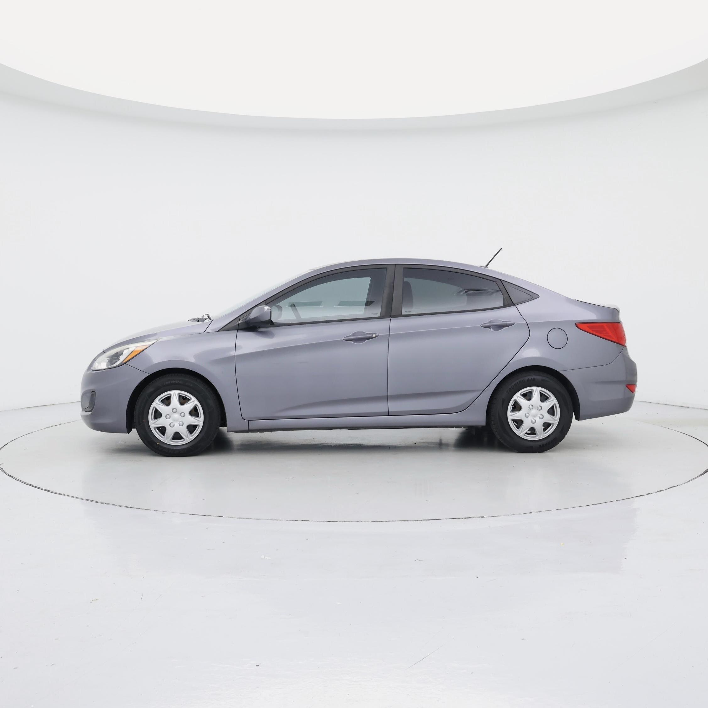Thumbnail: 2016 Hyundai Accent - 3