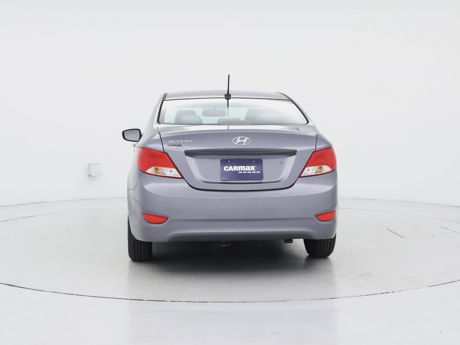 2016 Hyundai Accent SE - Photo 7