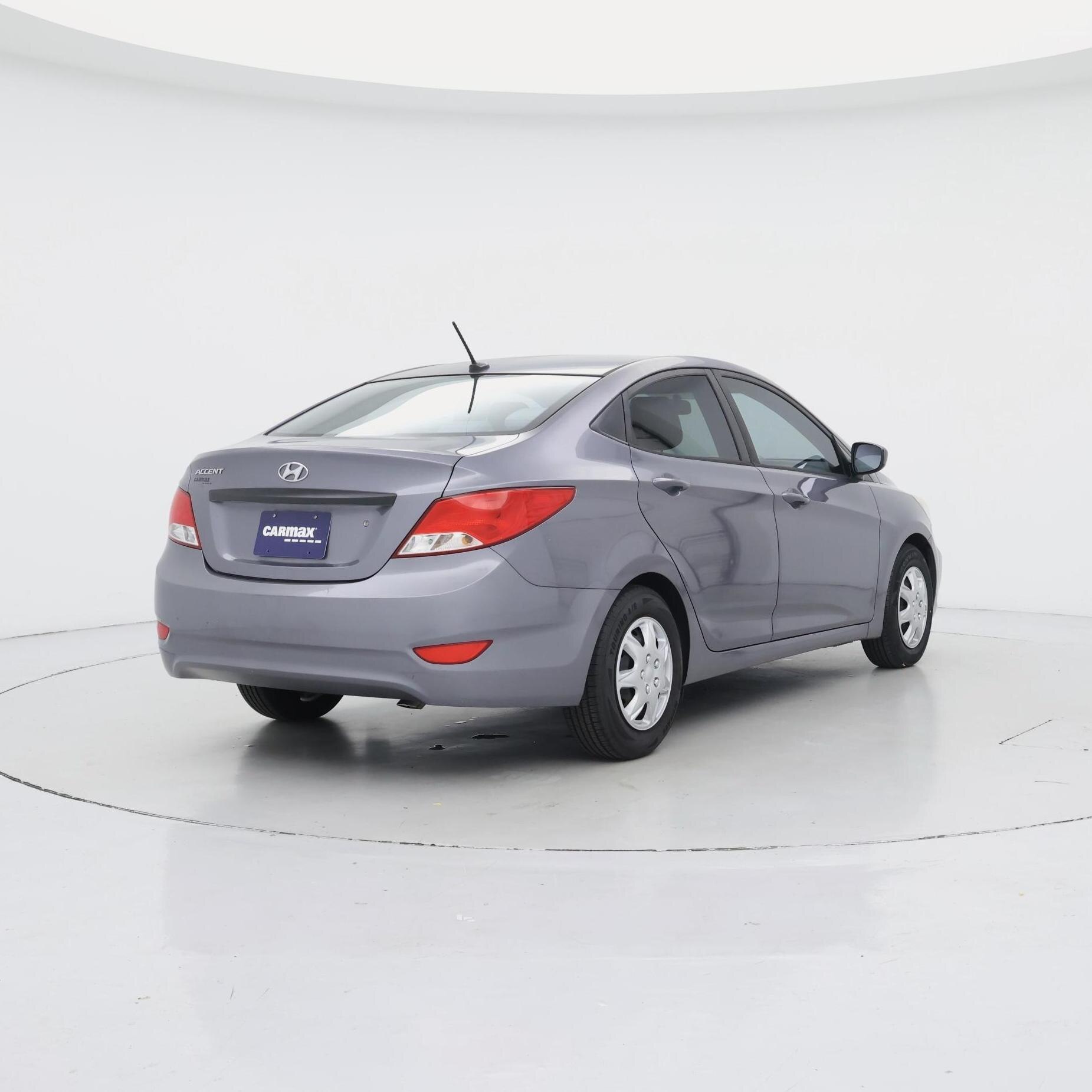 Thumbnail: 2016 Hyundai Accent - 8