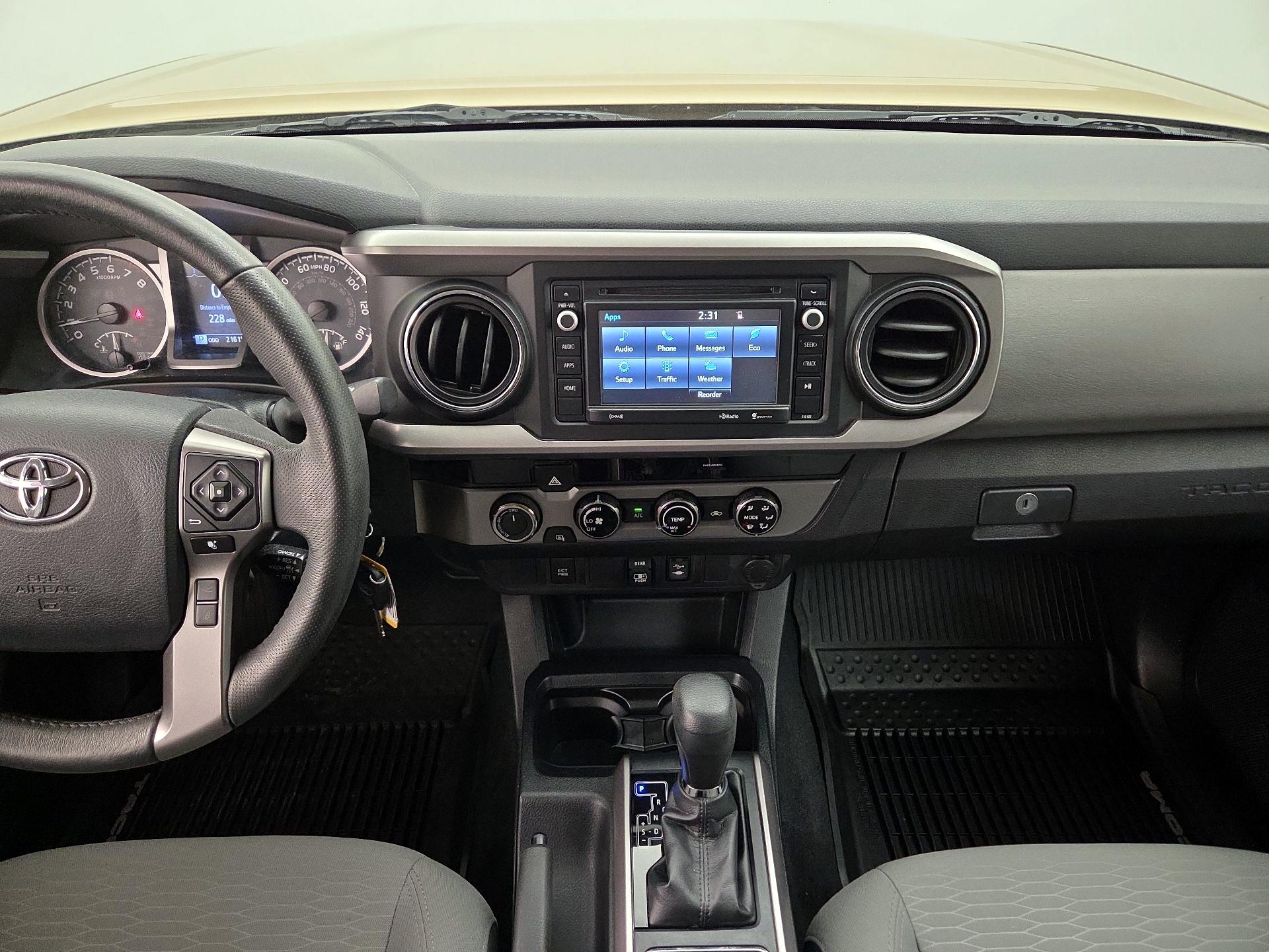 Thumbnail: 2018 Toyota Tacoma - 9