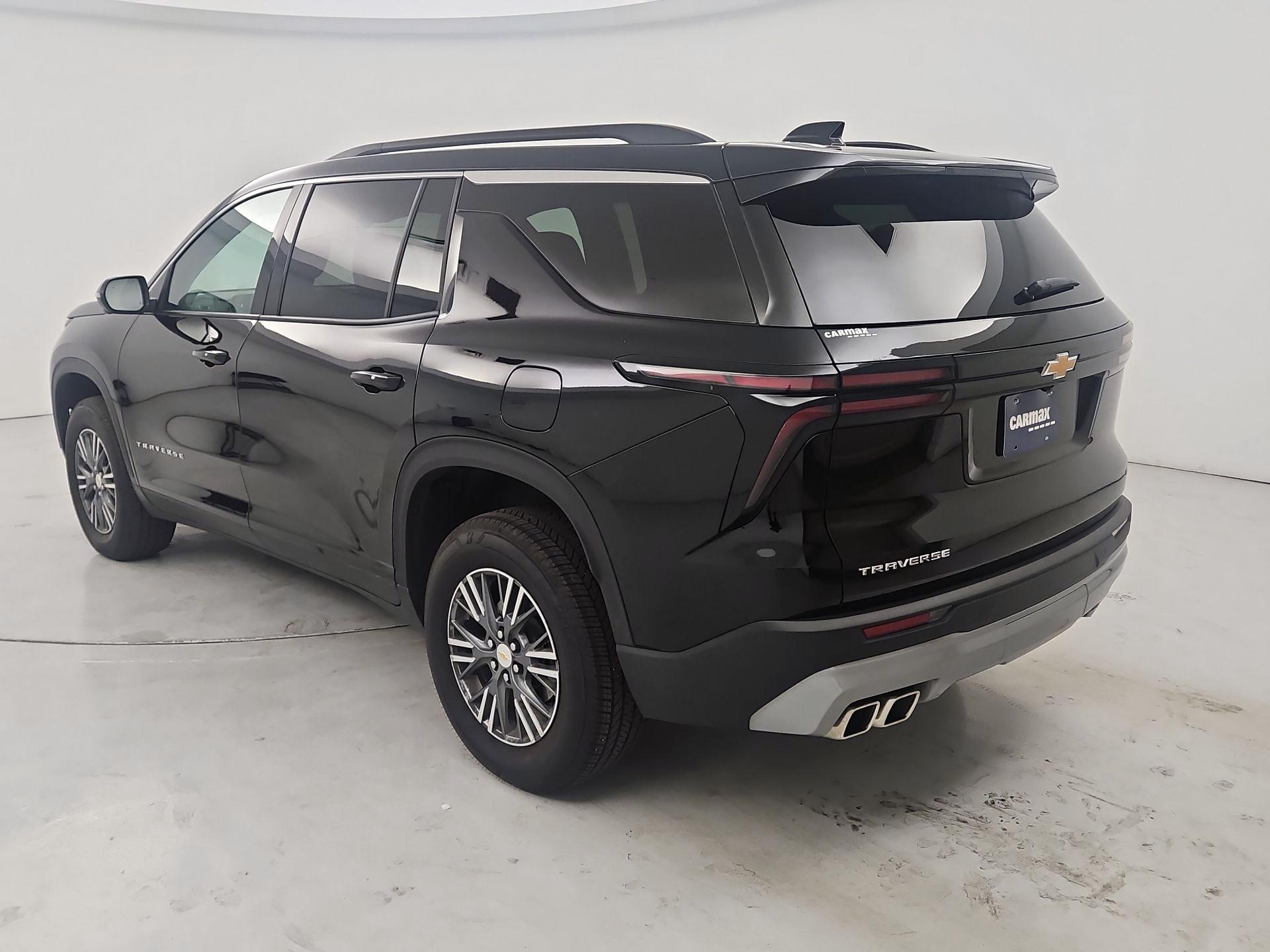 Thumbnail: 2024 Chevrolet Traverse - 7