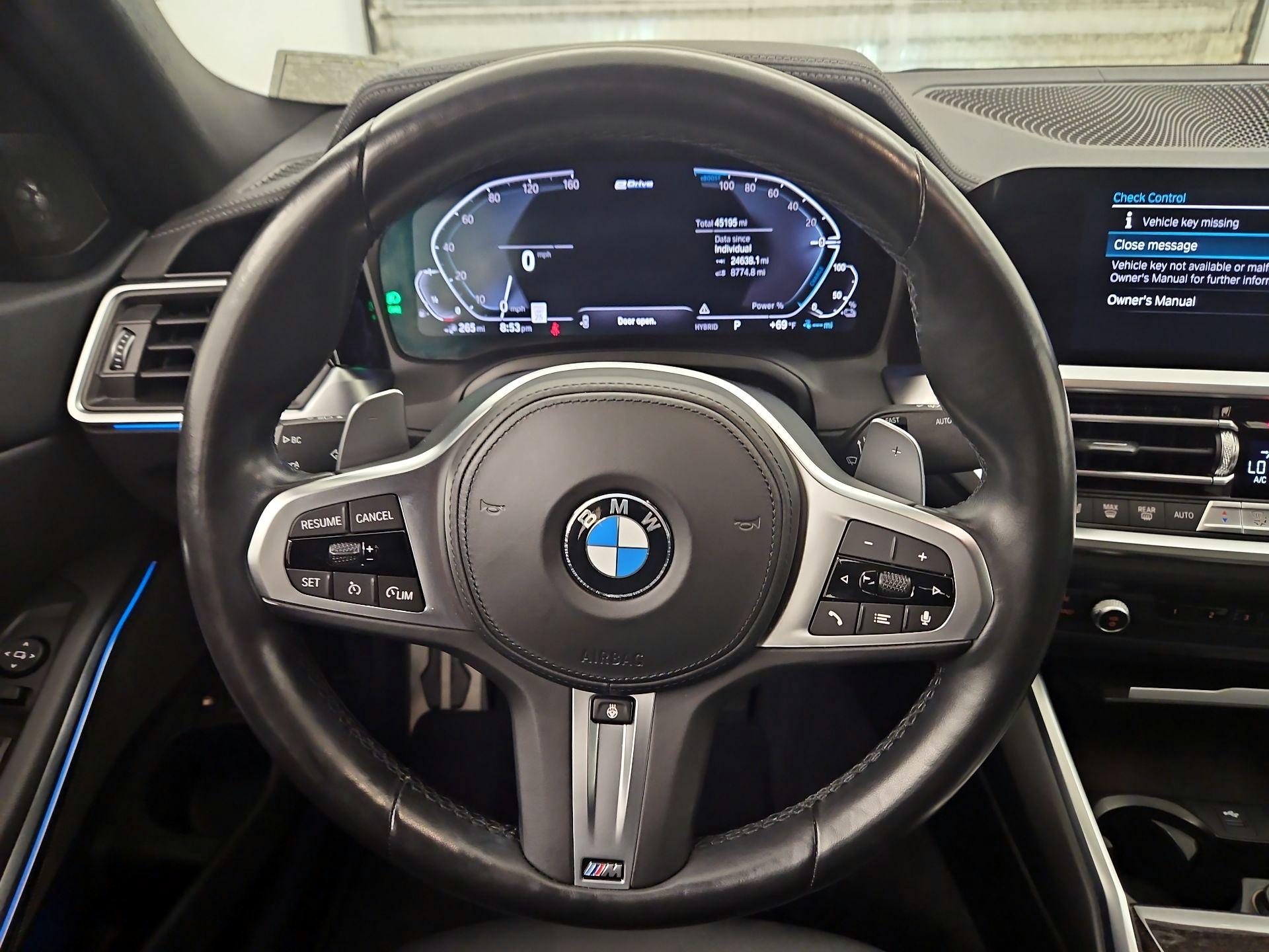 Thumbnail: 2021 BMW 3 Series - 10