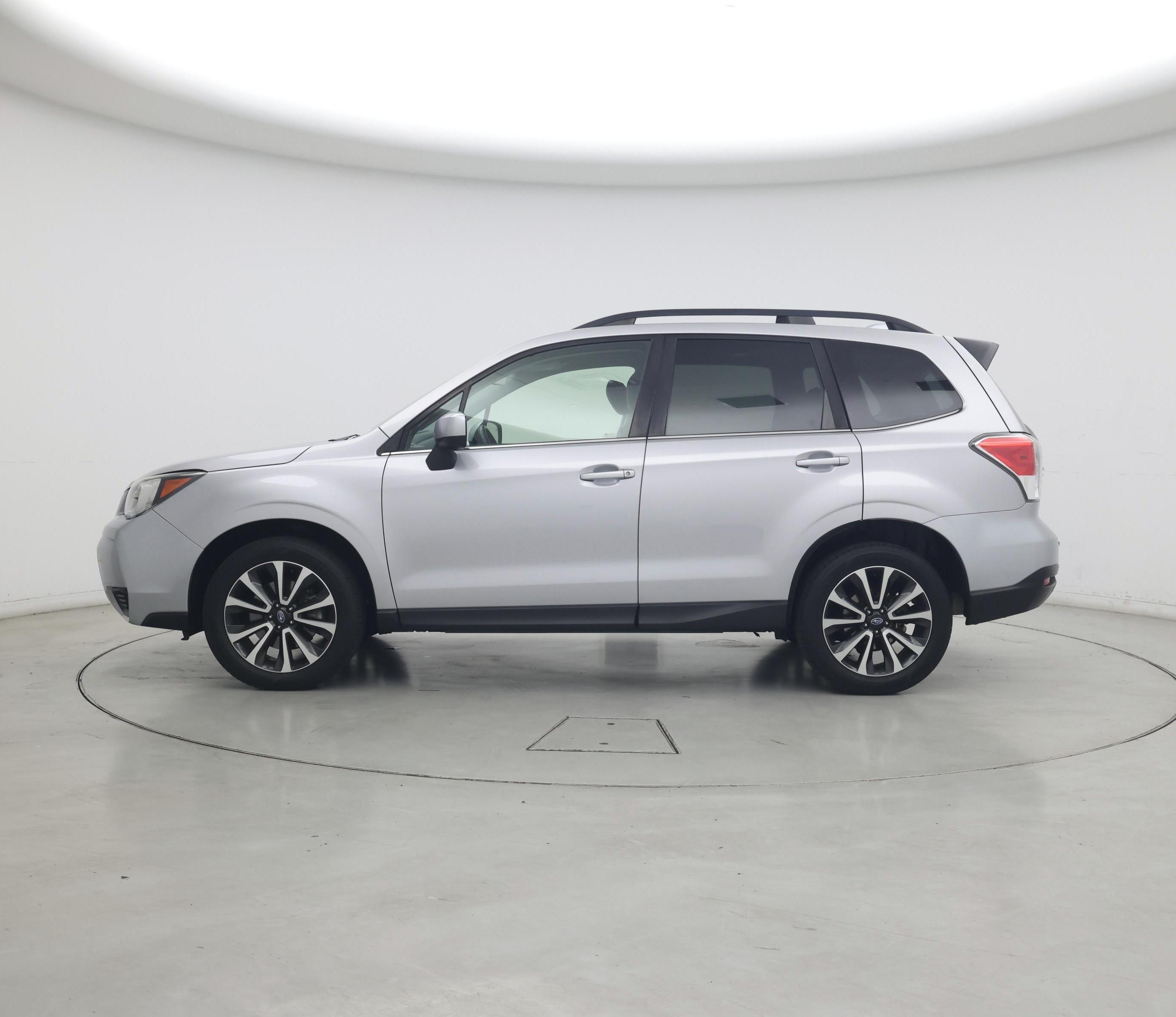 Thumbnail: 2018 Subaru Forester - 3