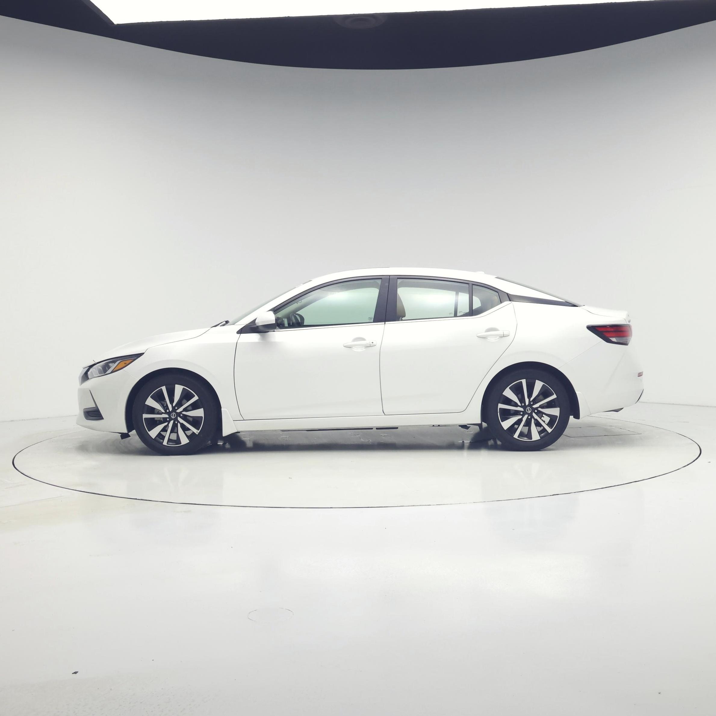 Thumbnail: 2023 Nissan Sentra - 3