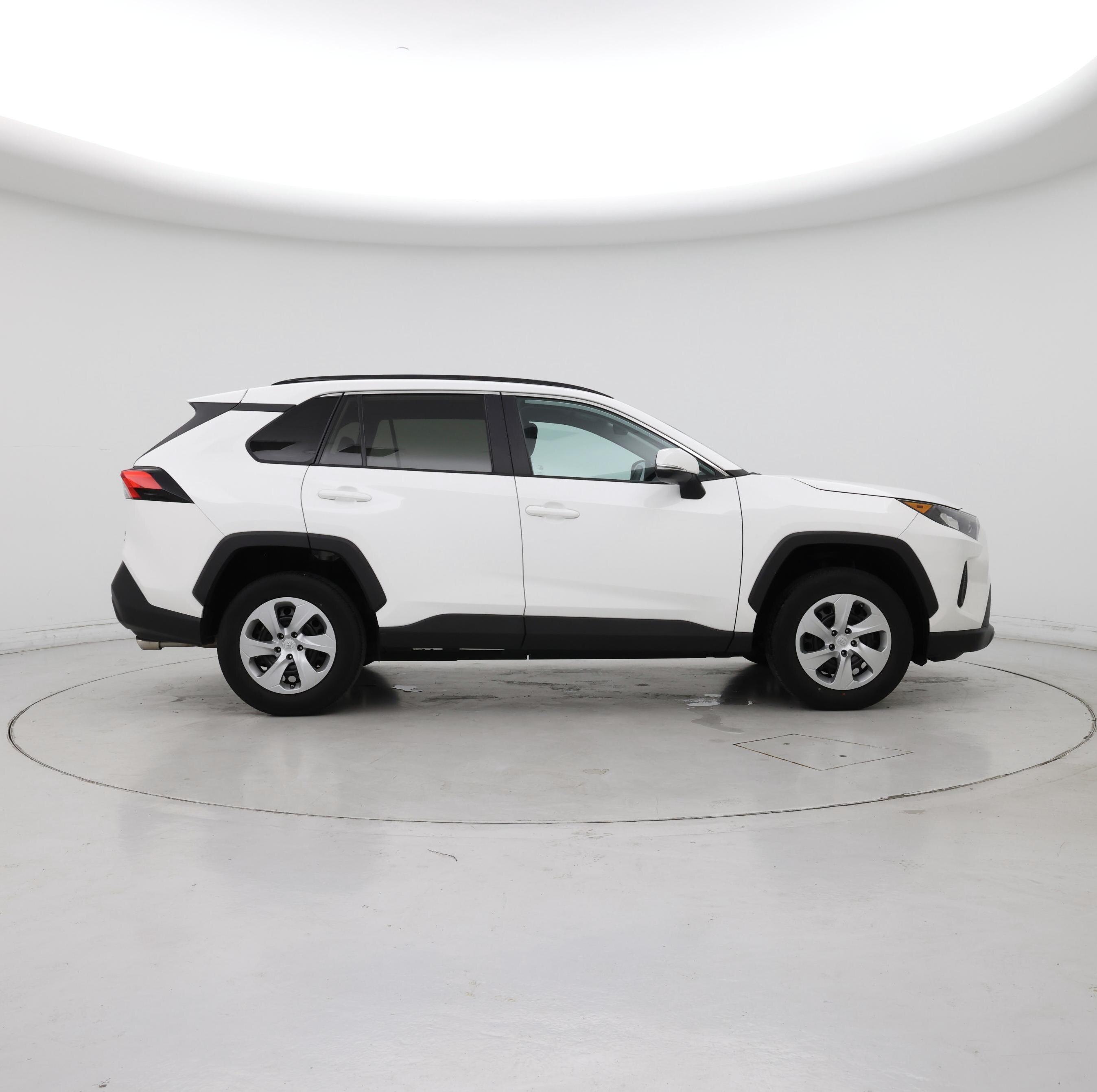 Thumbnail: 2020 Toyota RAV4 - 7