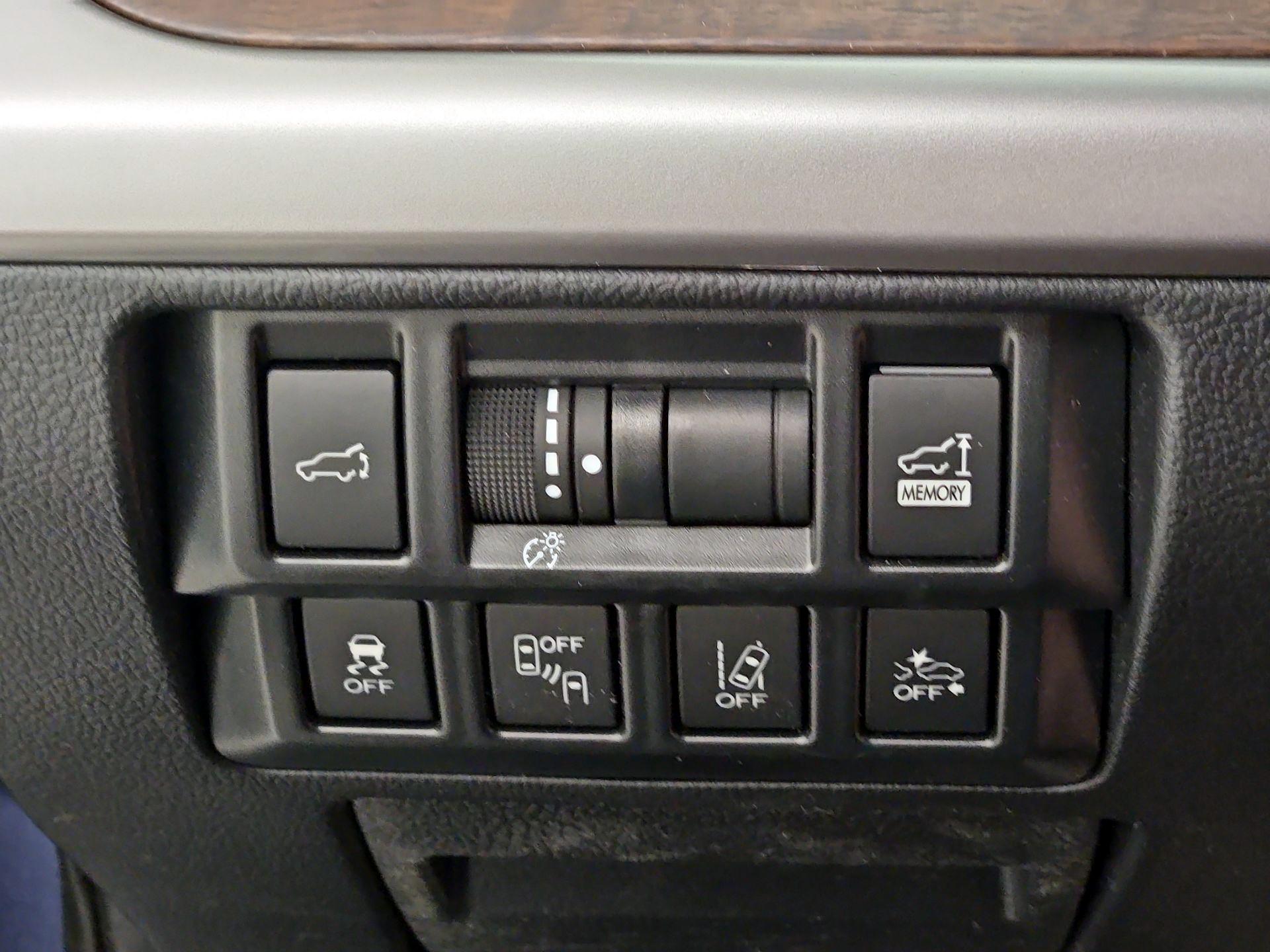 Thumbnail: 2018 Subaru Outback - 13