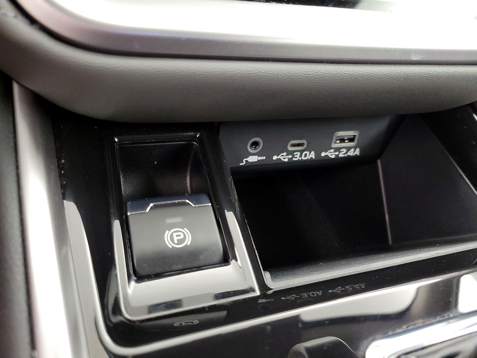 Thumbnail: 2024 Subaru Outback - 18