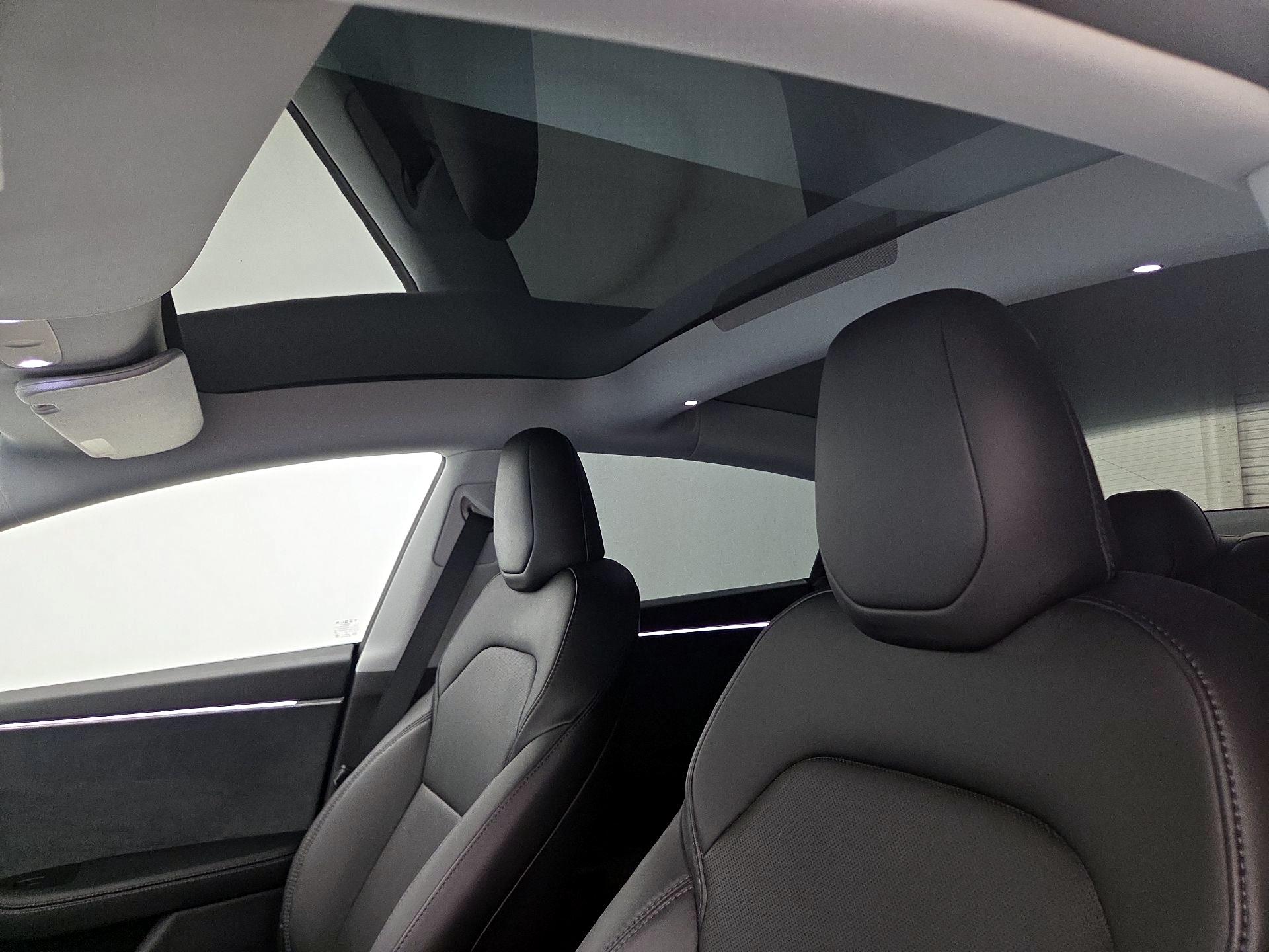 Thumbnail: 2024 Tesla Model 3 - 18