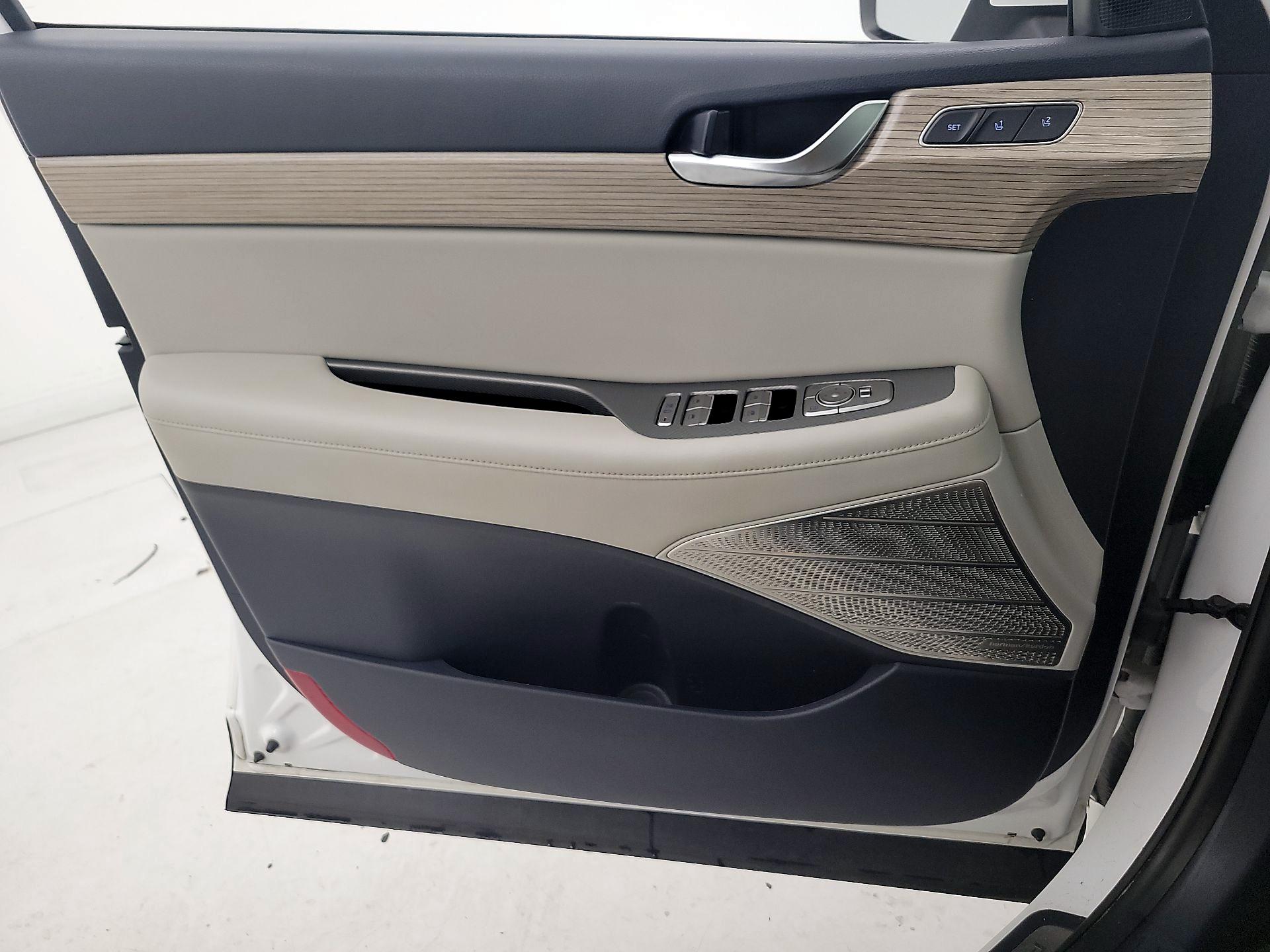 Thumbnail: 2021 Hyundai Palisade - 12