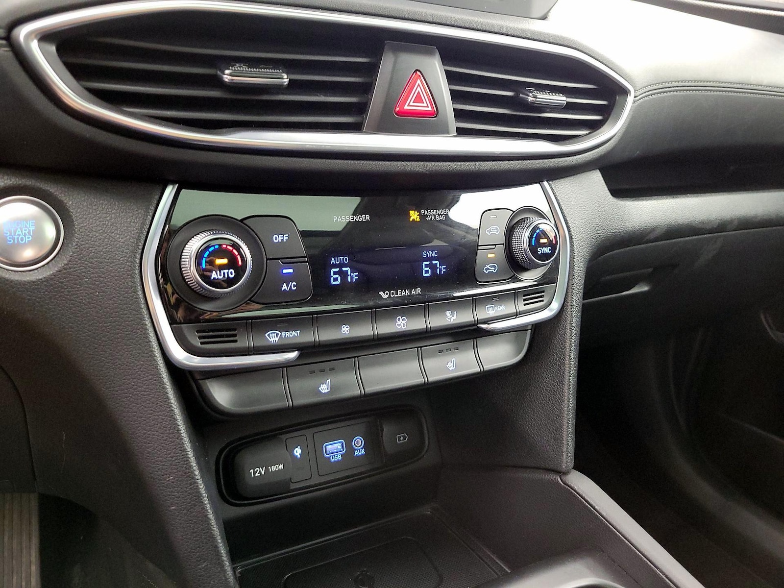 2020 Hyundai Santa Fe SEL - Photo 17