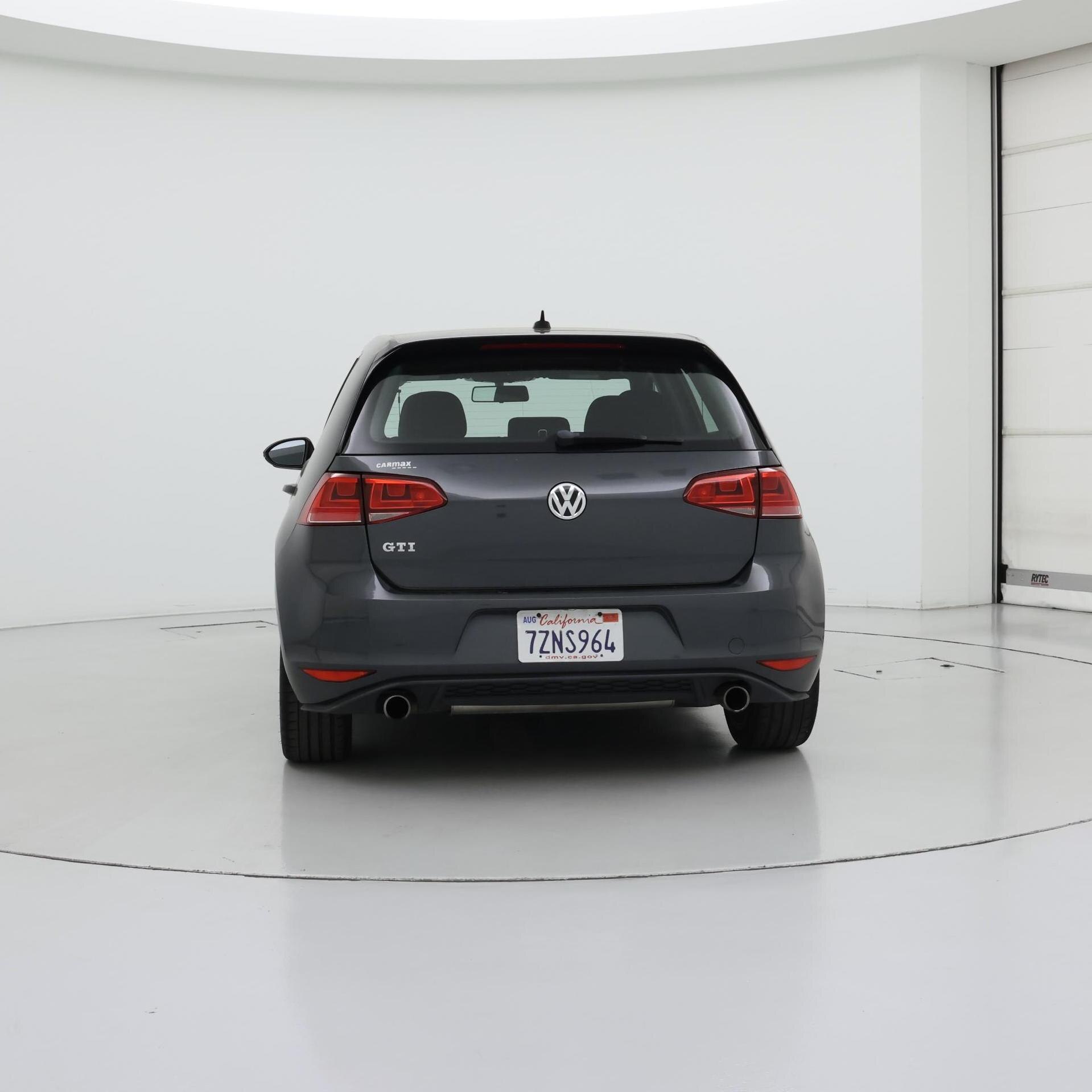 Thumbnail: 2017 Volkswagen Golf - 6