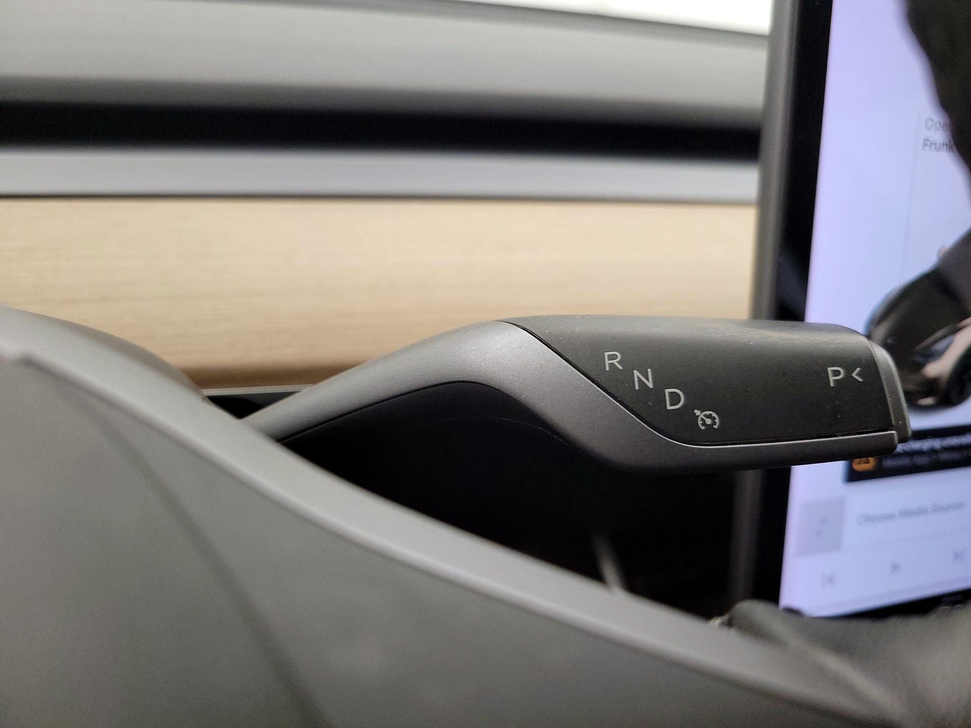 Thumbnail: 2020 Tesla Model 3 - 17