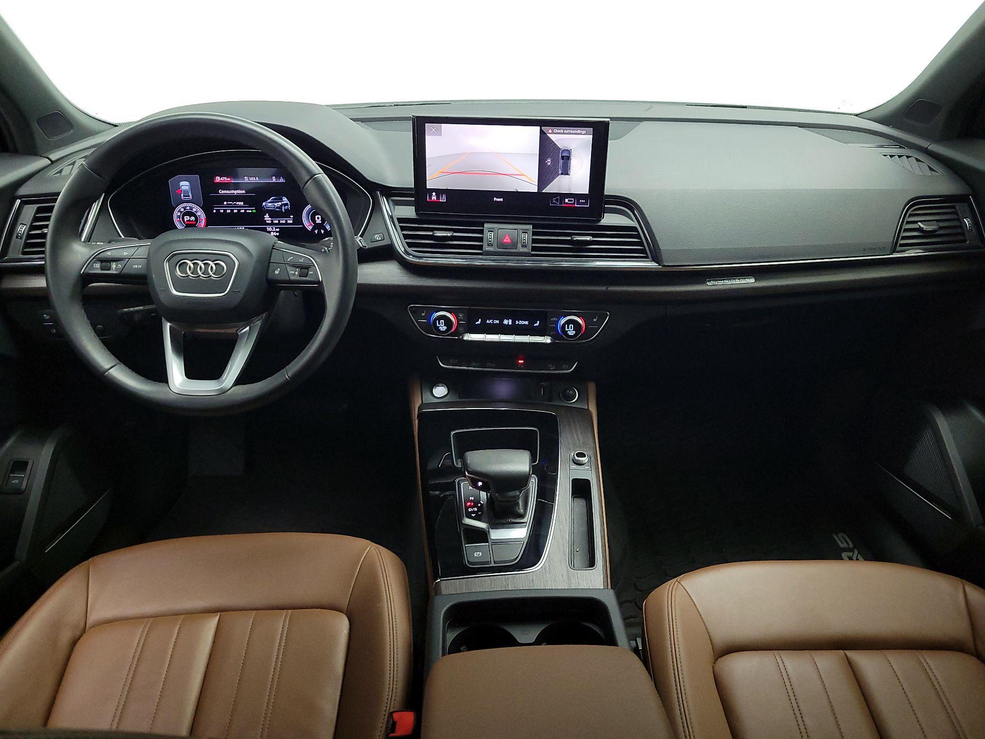 Thumbnail: 2023 Audi Q5 - 9