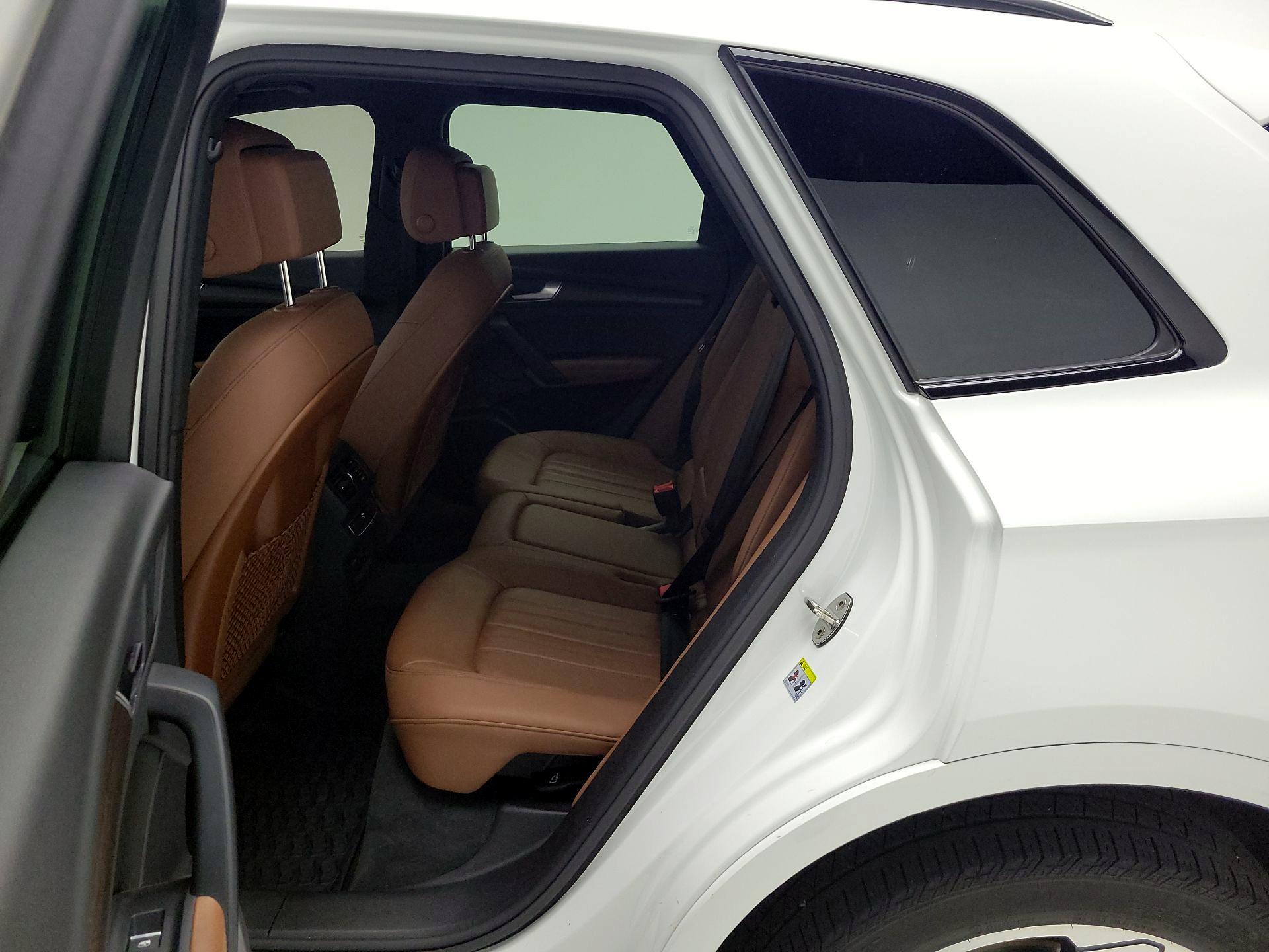 Thumbnail: 2023 Audi Q5 - 17