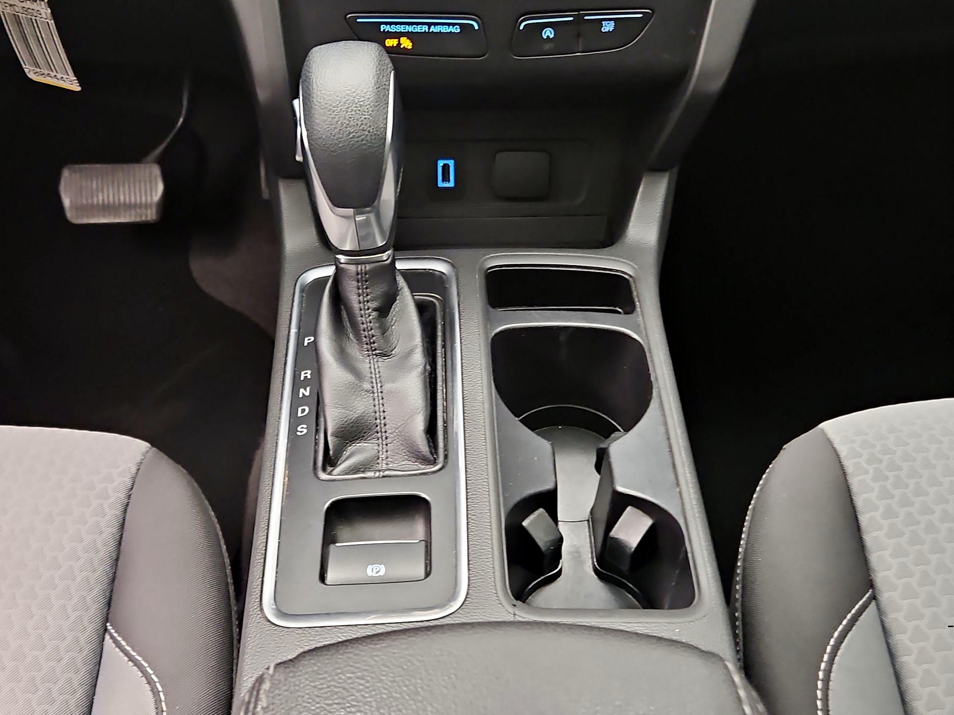 Thumbnail: 2018 Ford Escape - 17