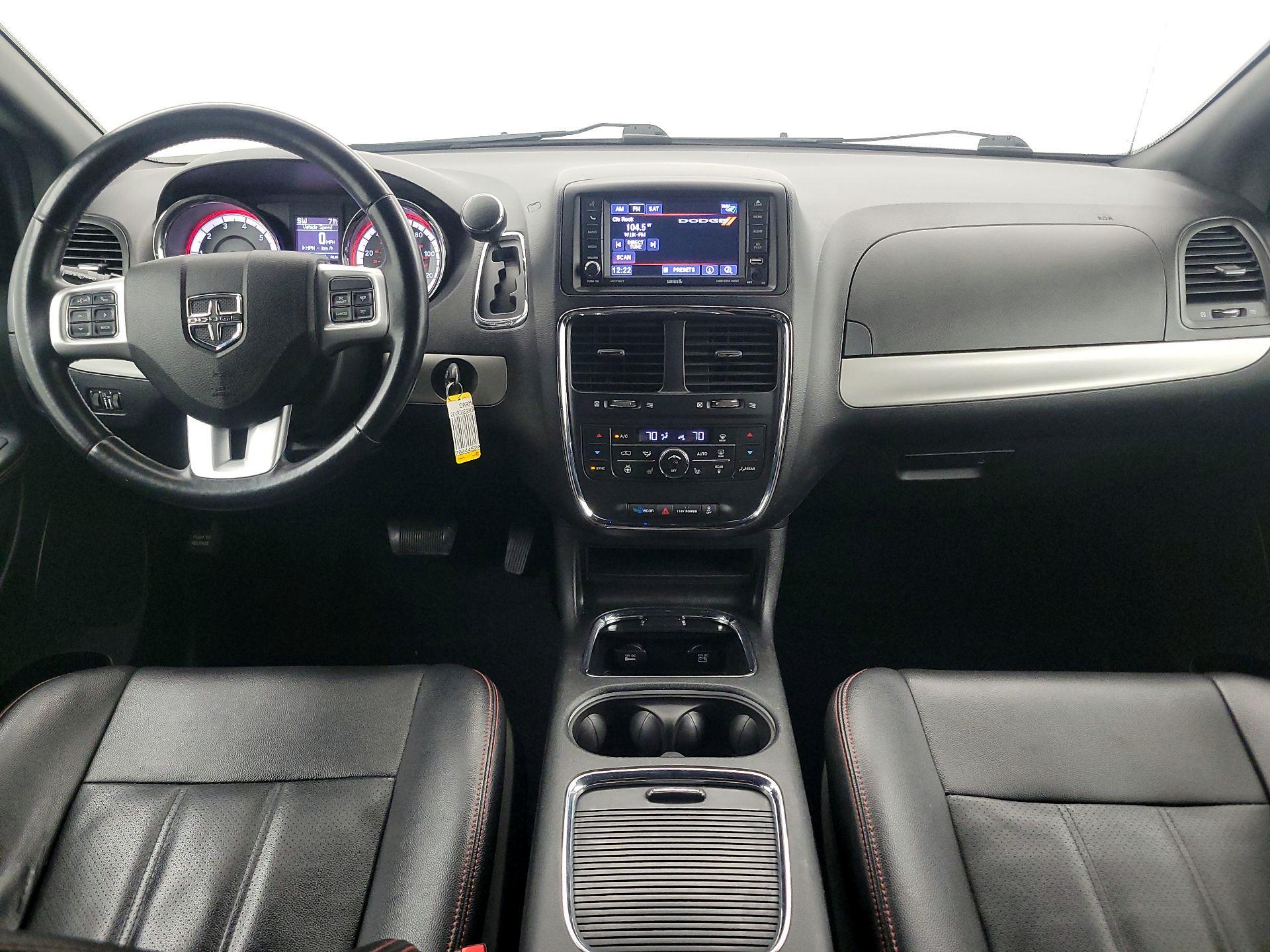 Thumbnail: 2019 Dodge Grand Caravan - 9