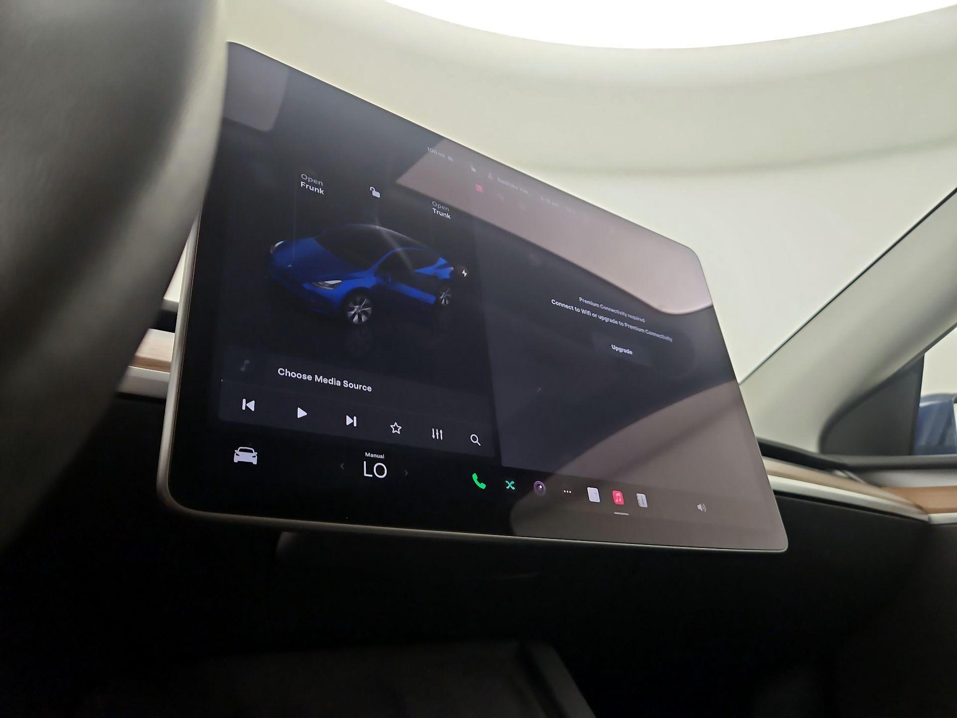 Thumbnail: 2024 Tesla Model Y - 15
