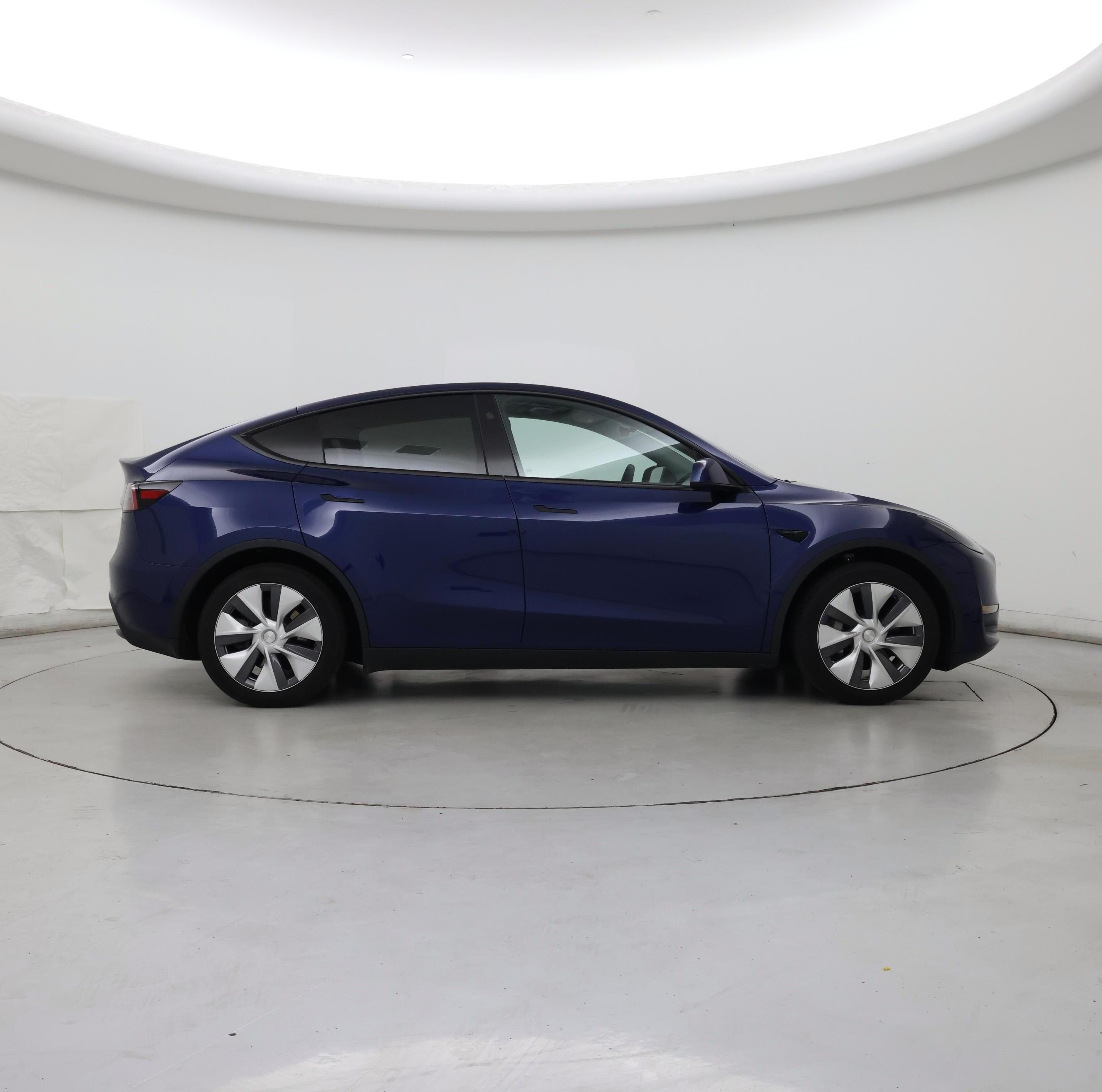 Thumbnail: 2024 Tesla Model Y - 7