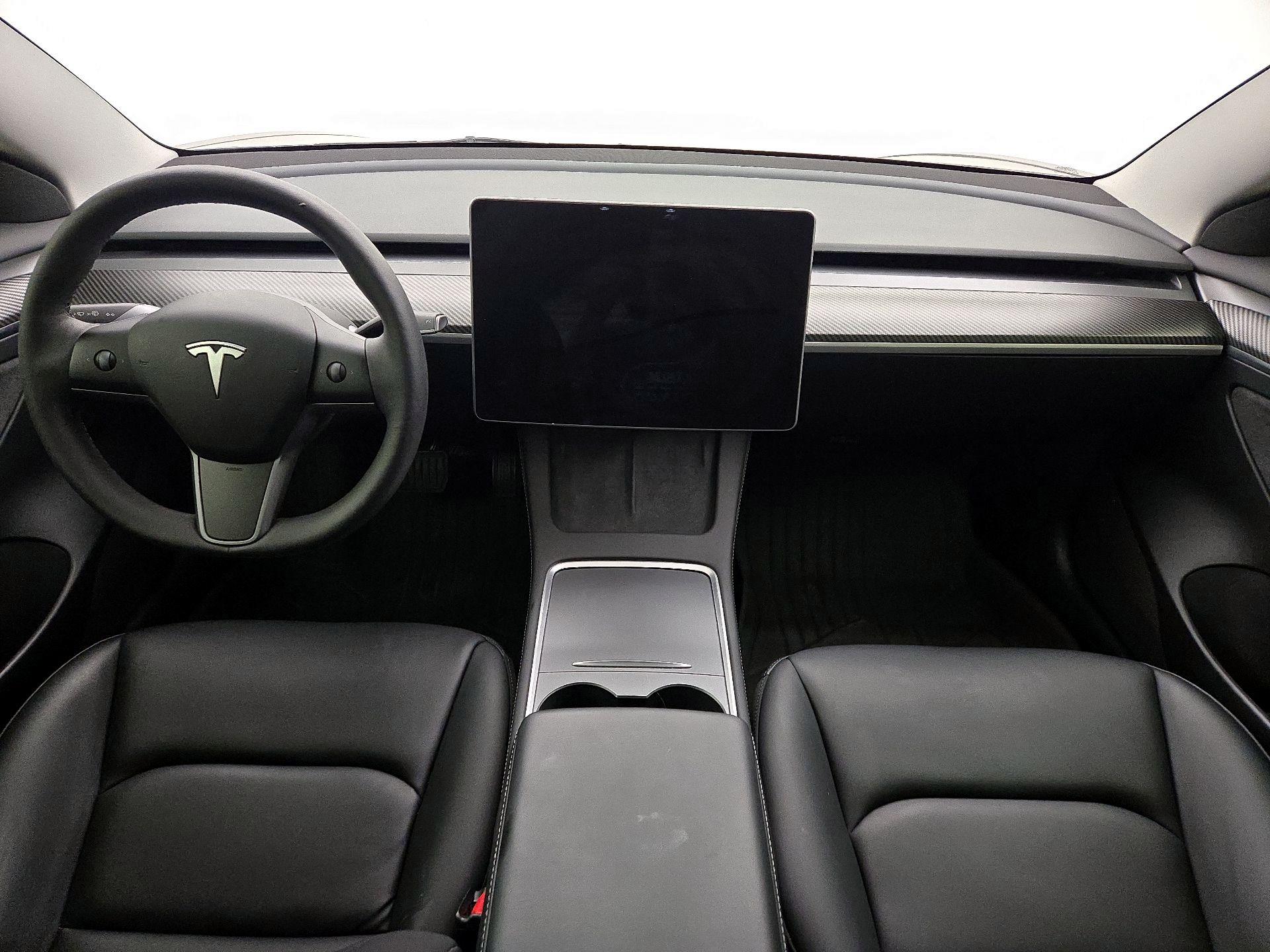 Thumbnail: 2023 Tesla Model 3 - 9