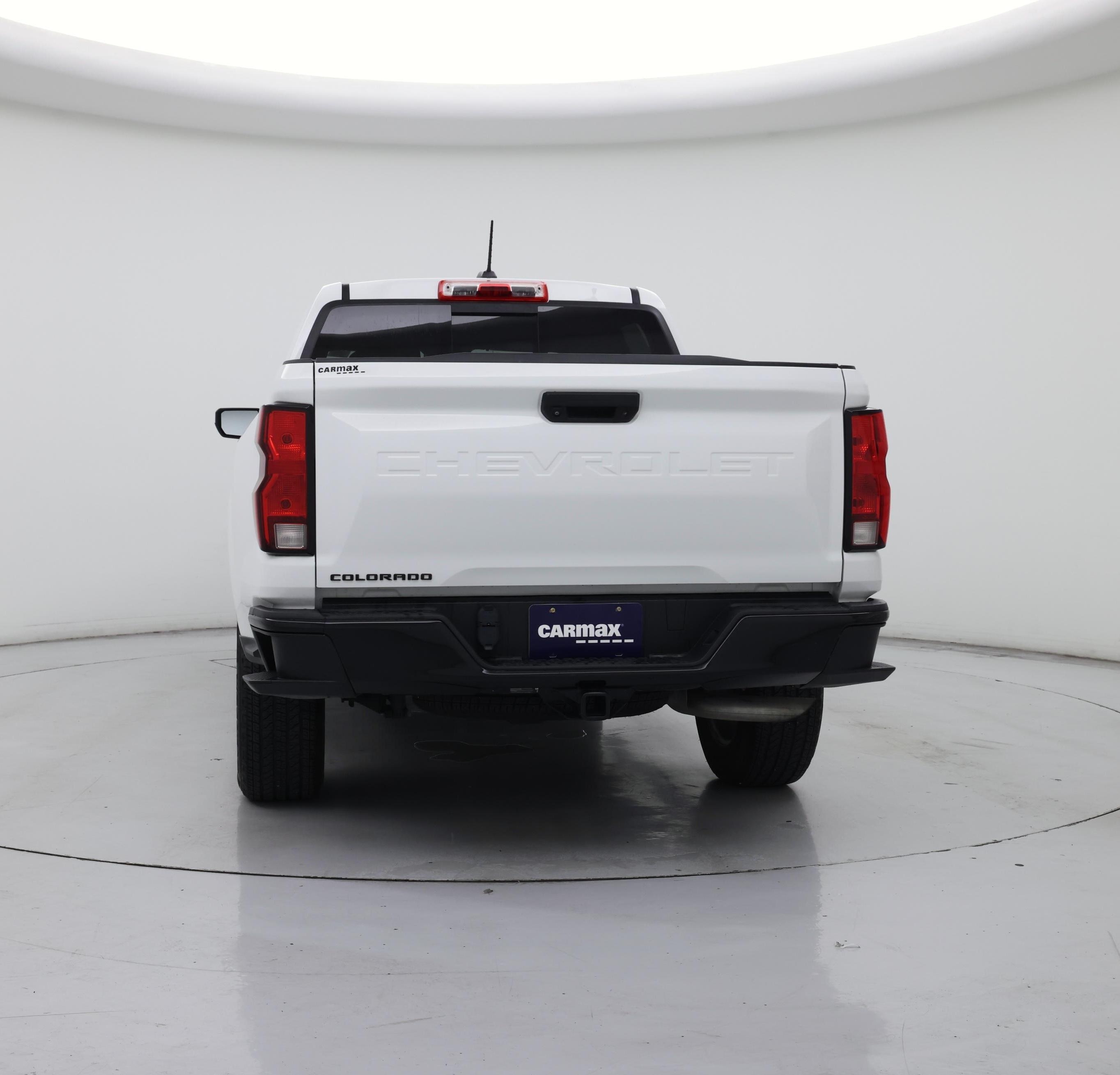 Thumbnail: 2023 Chevrolet Colorado - 6