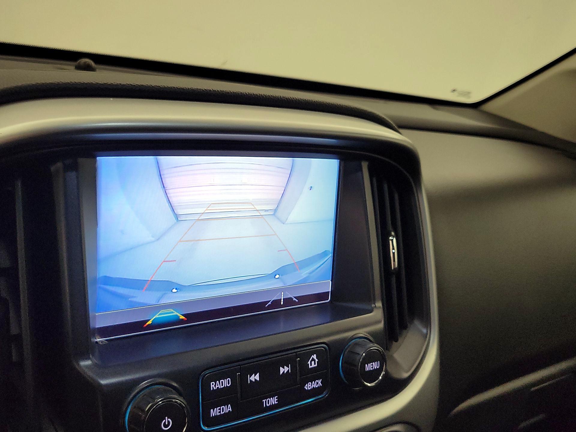 Thumbnail: 2018 Chevrolet Colorado - 14
