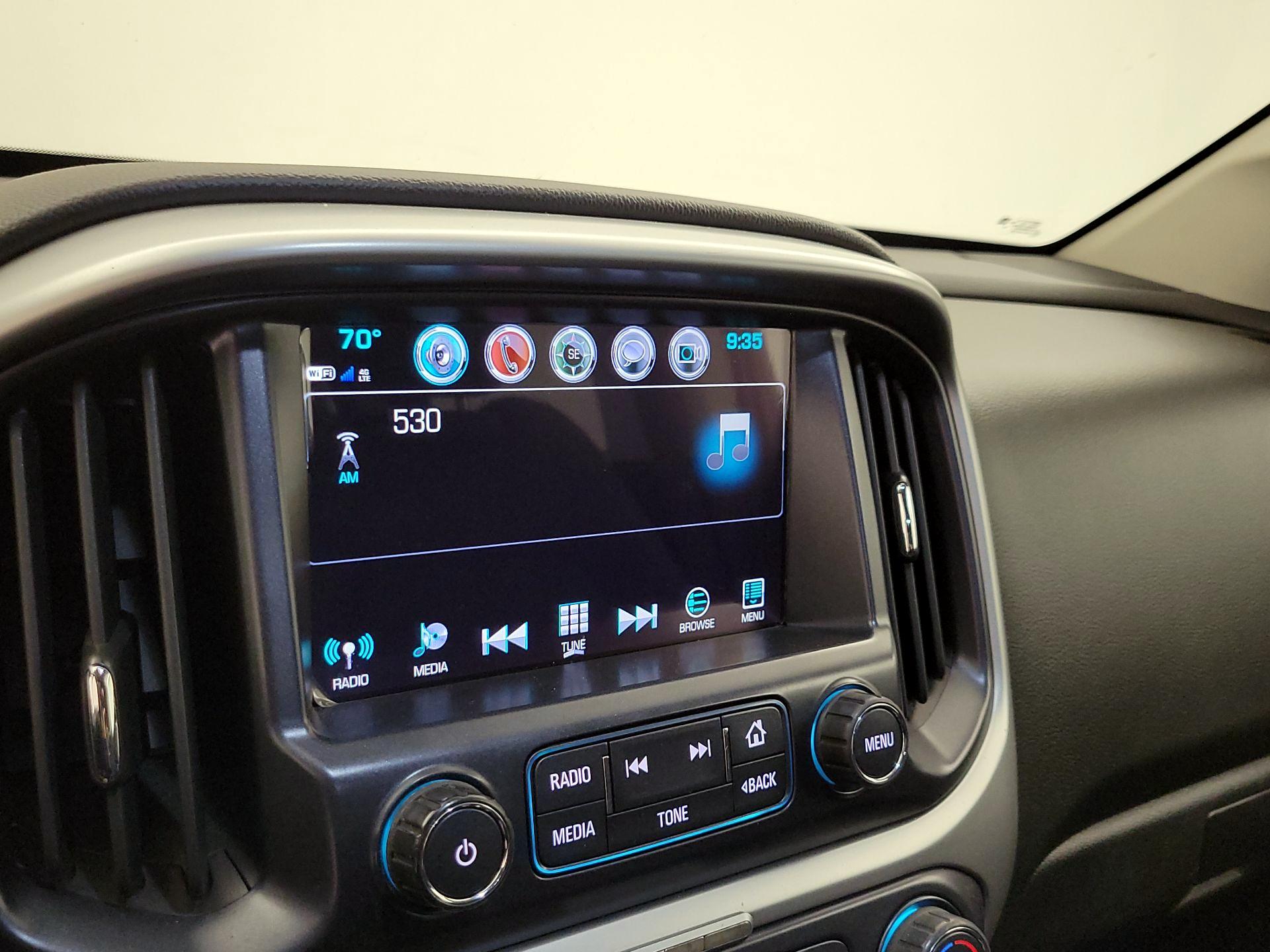 Thumbnail: 2018 Chevrolet Colorado - 15