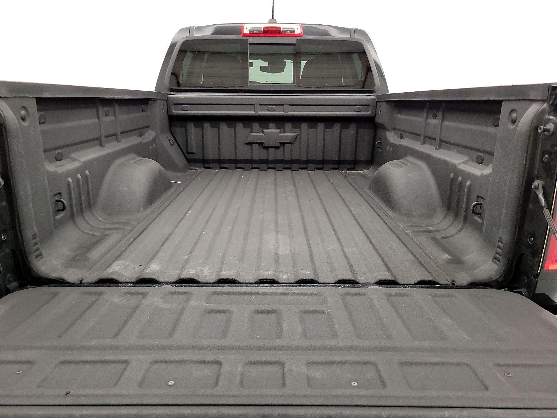 Thumbnail: 2018 Chevrolet Colorado - 19