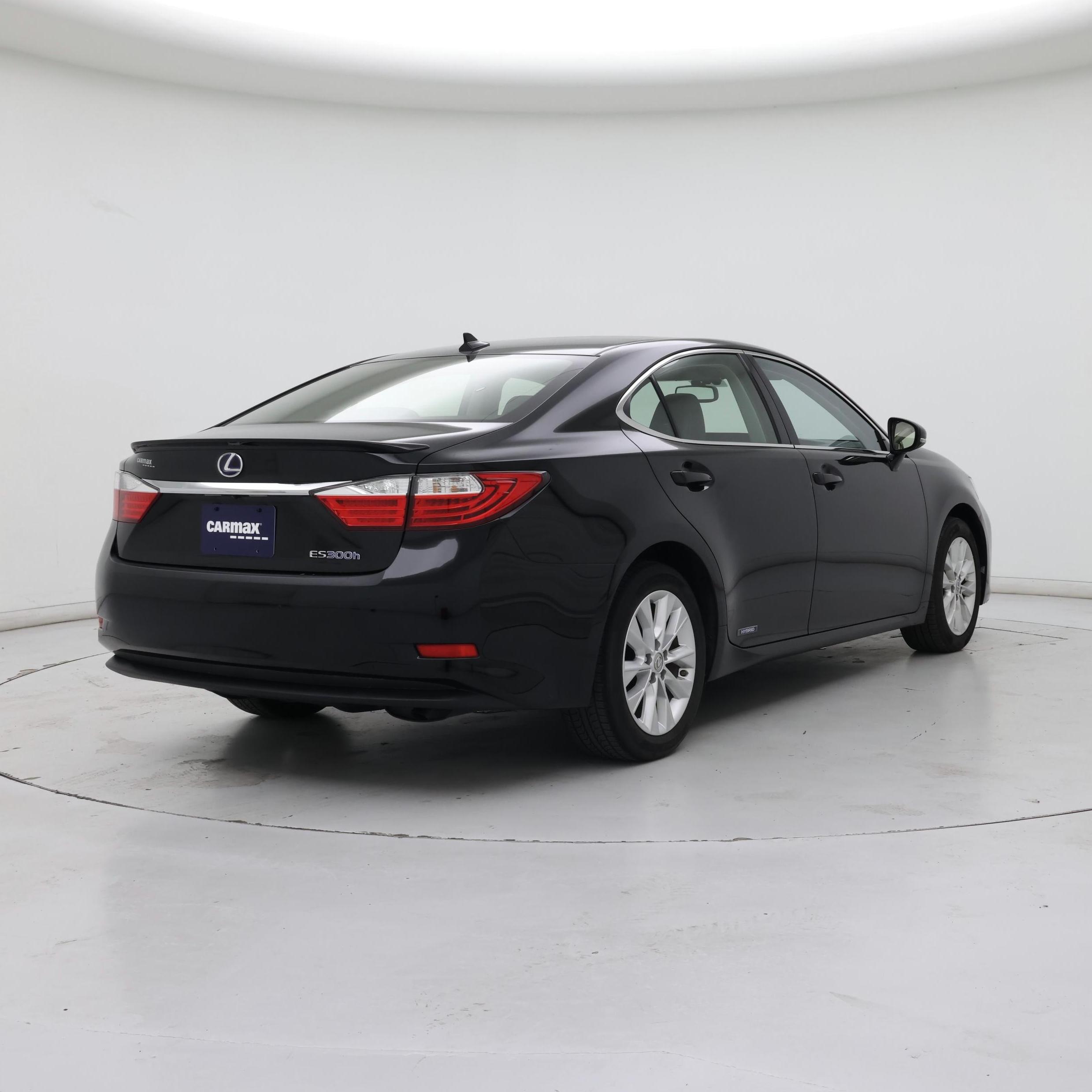 Thumbnail: 2014 Lexus ES - 8