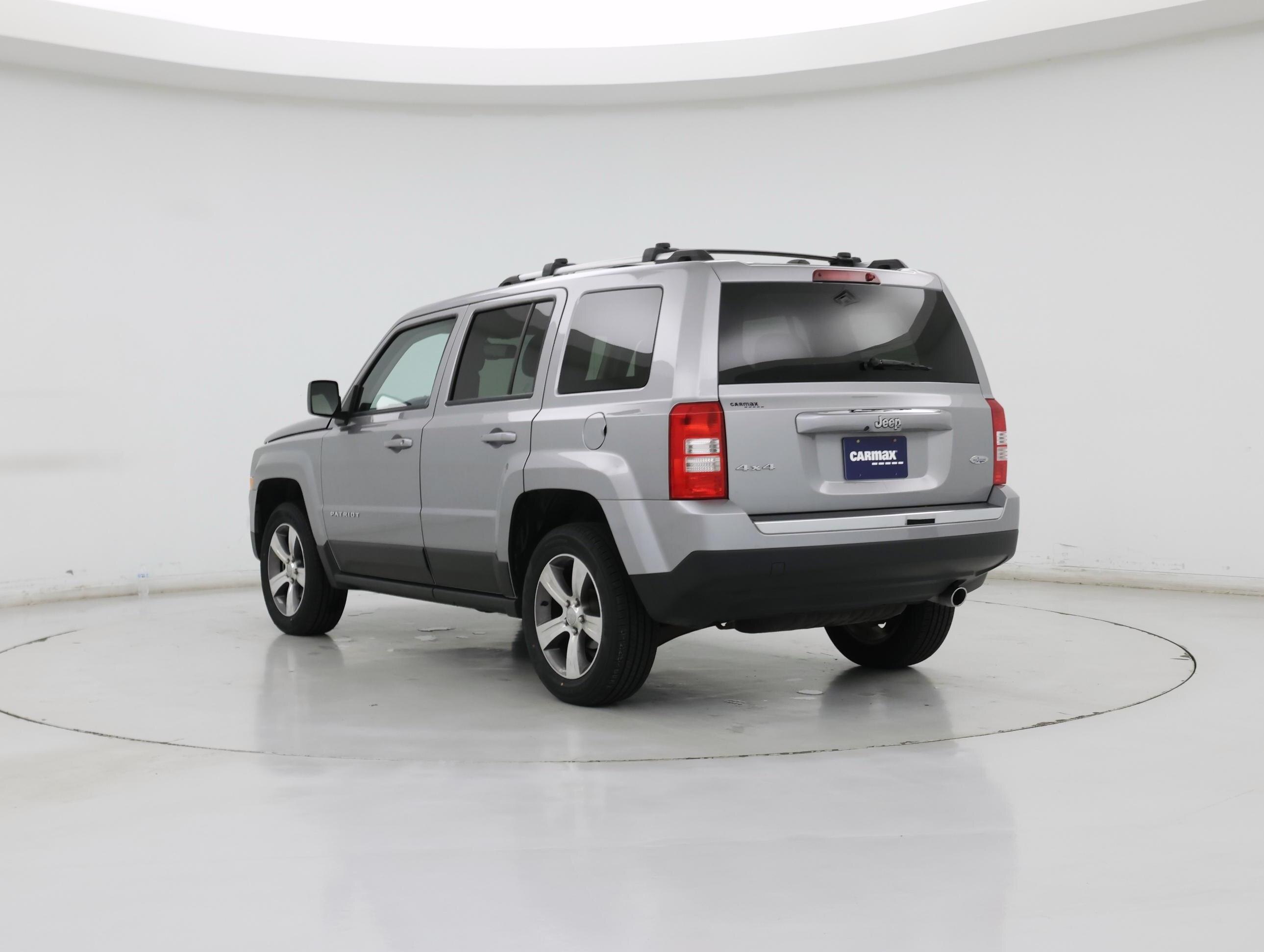 Thumbnail: 2016 Jeep Patriot - 2